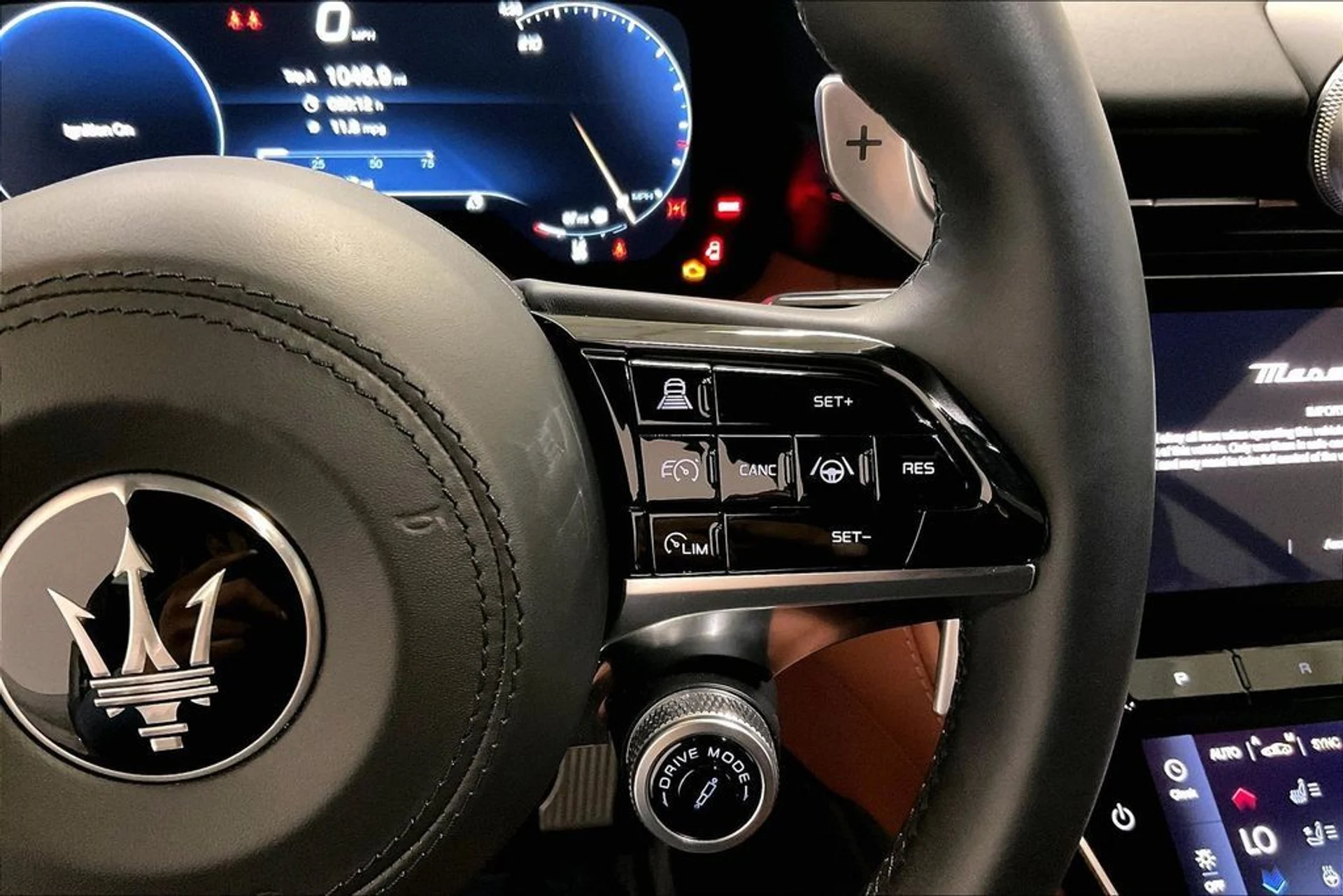 mph023_2782615034_8898d39846d57ad00c3c631c4a2ec041x_e130f93c91