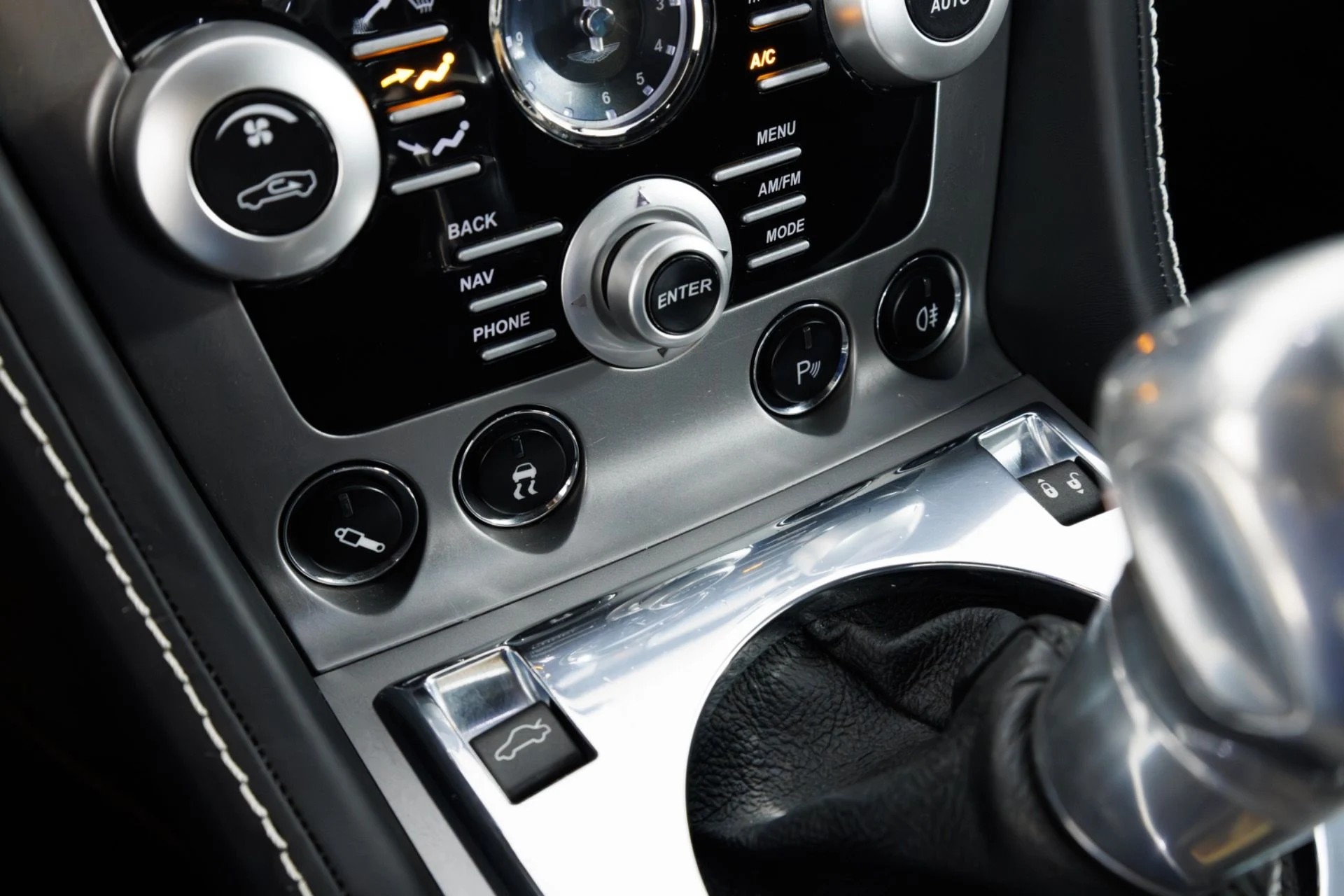 mph023_2785743343_Used_2009_Aston_Martin_DBS_1778627763_2ee947c243