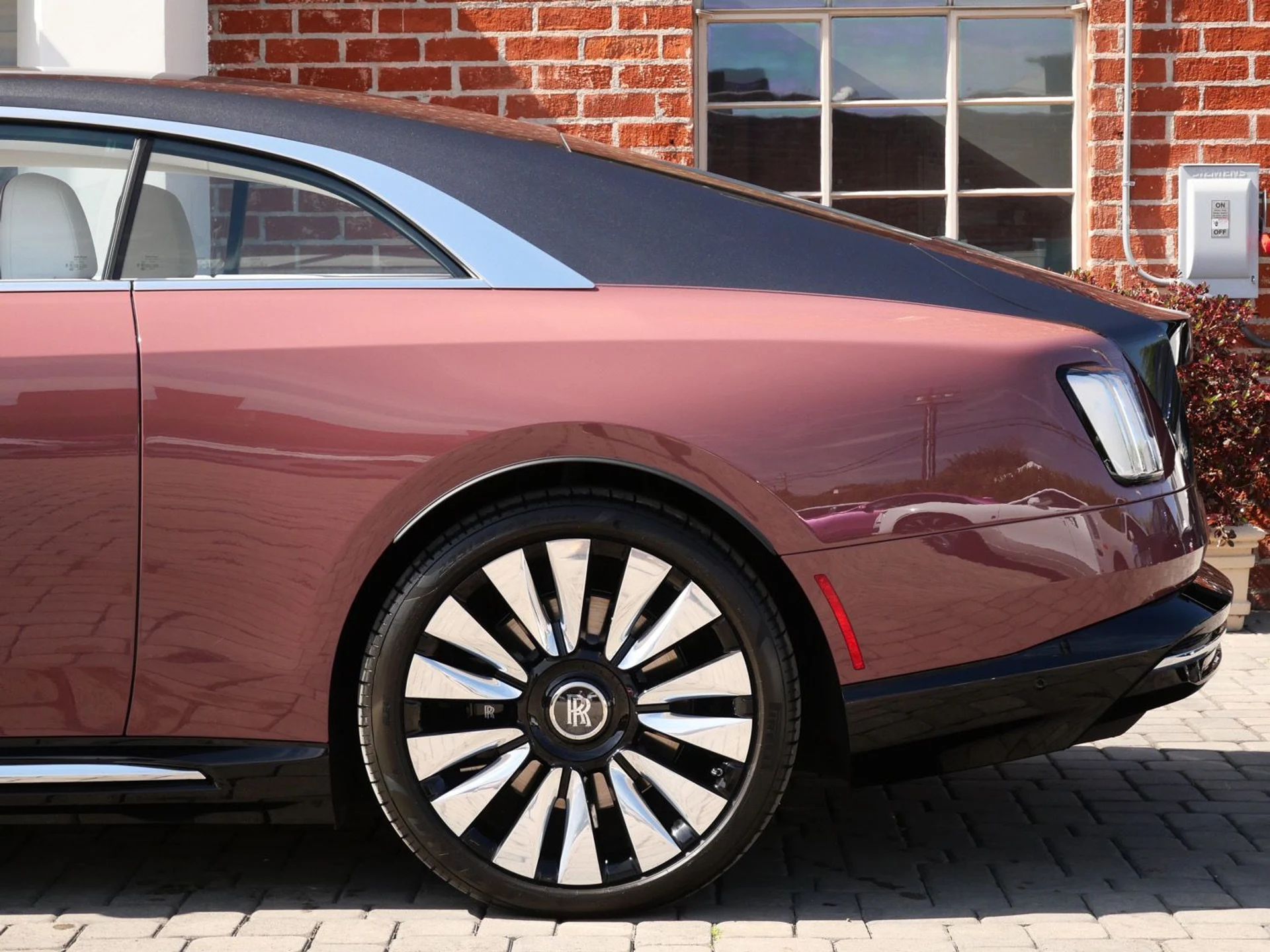 mph023_2787642529_fee696f95080a3e065ba690e1540a745x_d9931861bf