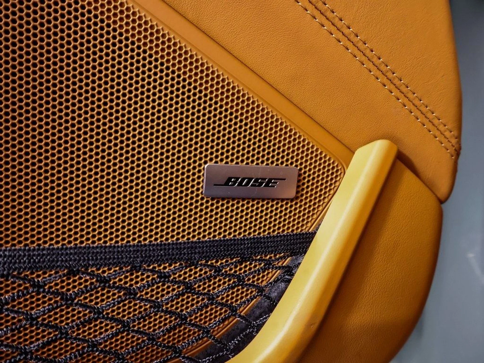 mph023_2789593137_a2fcd5d5efb78e02864bfeece8295e4ax_265d7dafe7