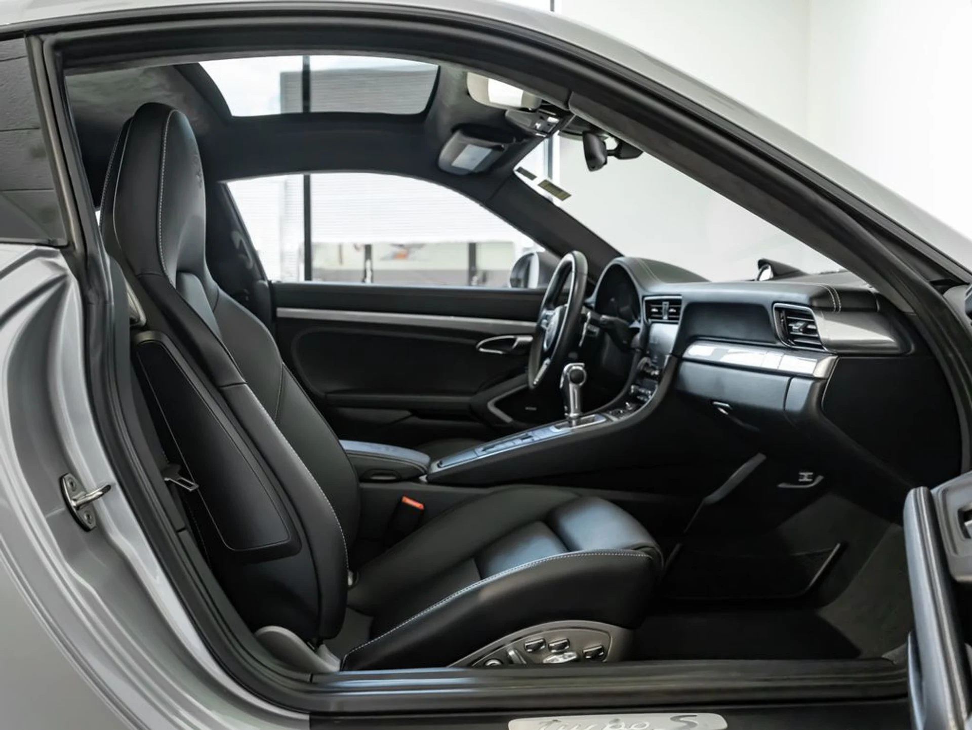 mph023_2795865915_24386be215fefb83bca1280148d5cee8_f9e43ab19b