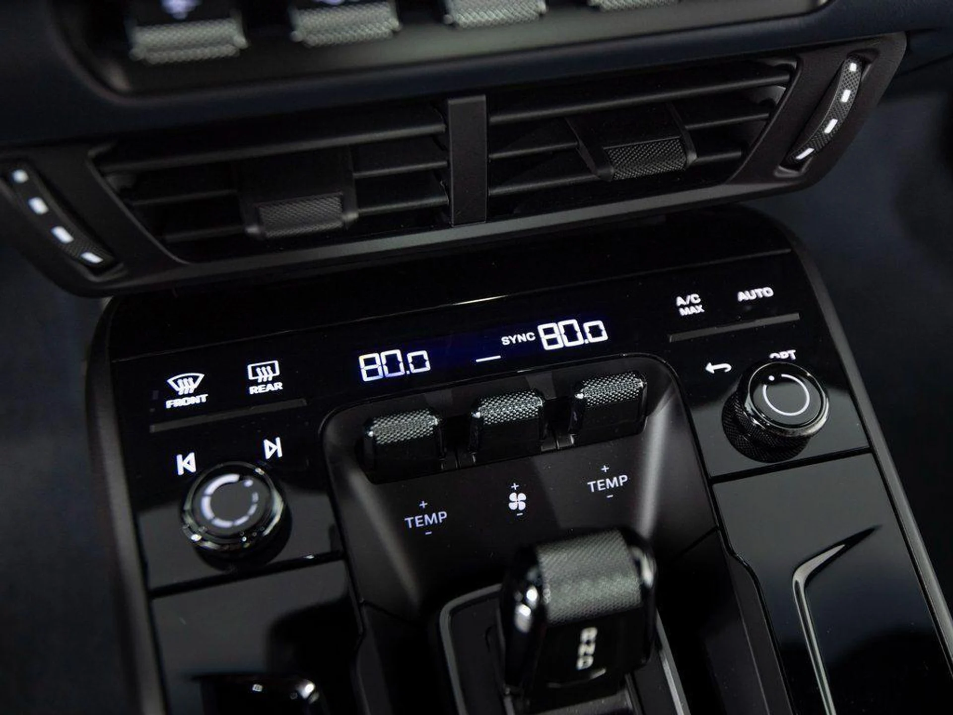 mph023_2804080235_U814_TEGCO_69_A_Dsqm_XGE_CZ_7evo_bd24db15e2