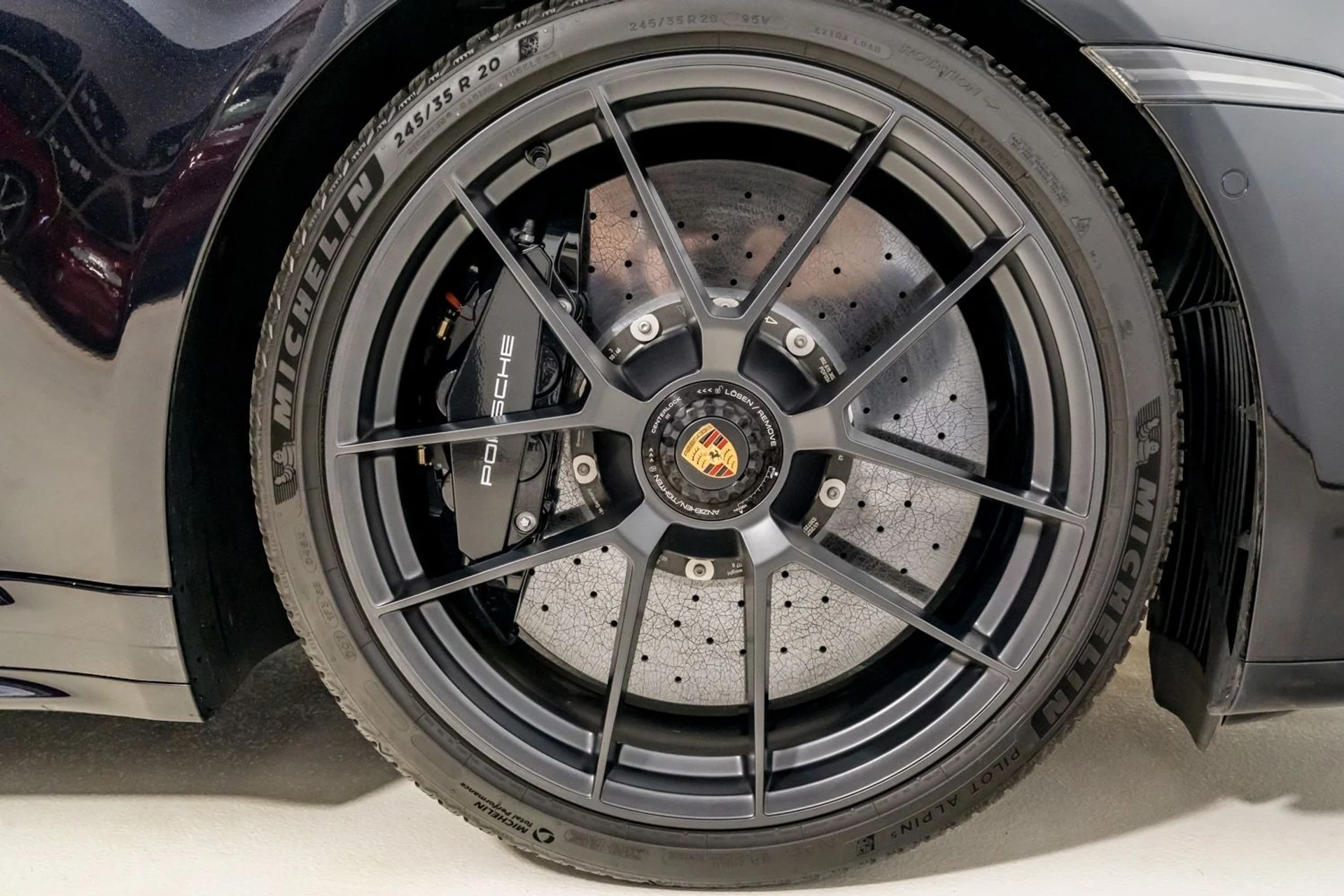 mph023_2805883319_39e71922ec3d44ee94259338705624b9_9eb7d6bd21