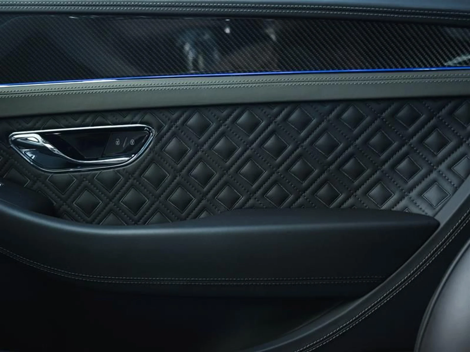 mph023_2819828882_uemqxpfn_6d4e3a07a8