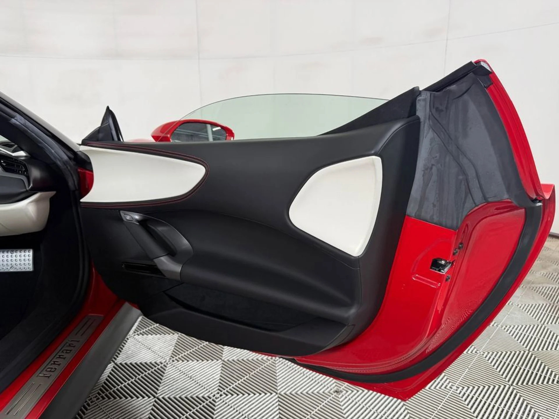 mph023_2820653768_fe93f9ab4e2b464ea536f6aaa4fcbe35_2d46a24af2