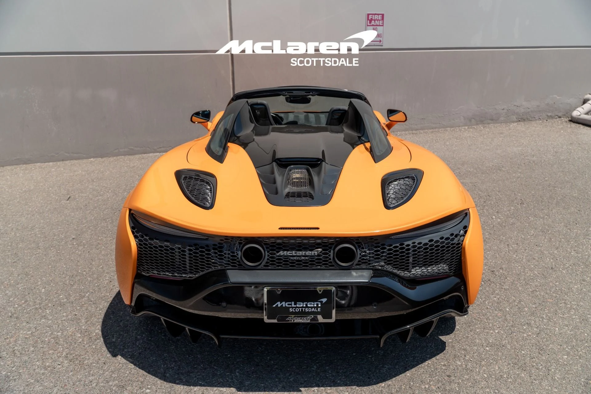 mph023_2823164295_Used_2025_MCLAREN_ARTURA_1785519207_e3daddb841
