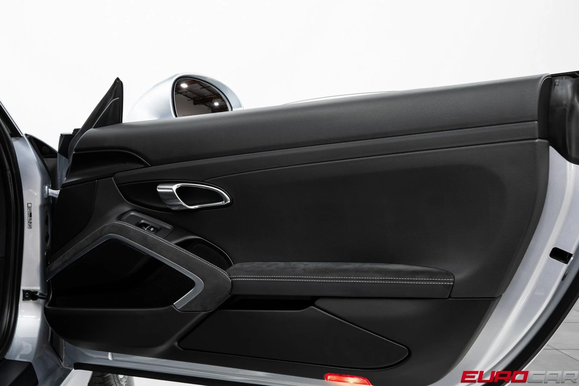 mph023_2832958275_image_24_4828b4ca35