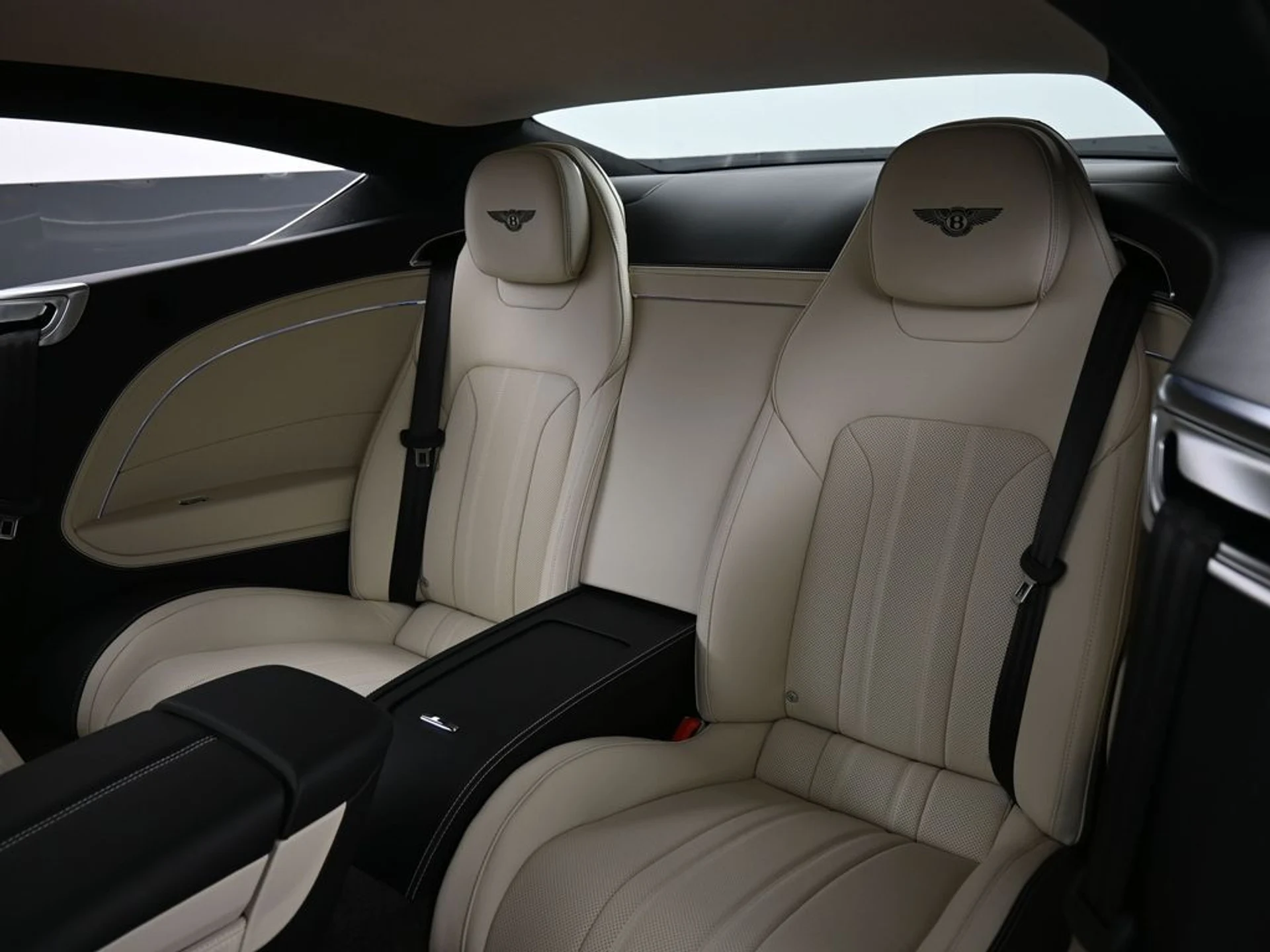 mph023_2833835052_f0c300a8_b5ff_4106_a4d8_5cd60fff0088_abd07751fd
