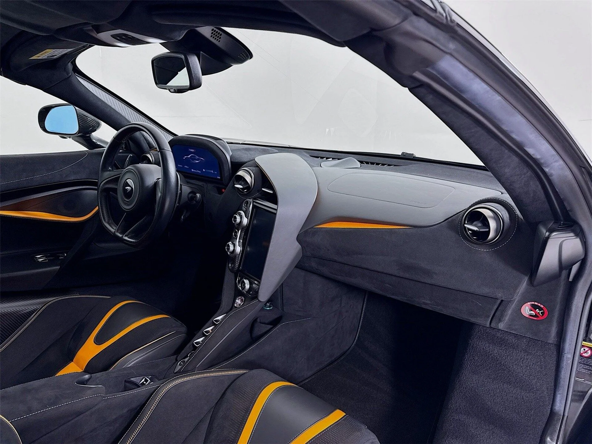 mph023_28407916_d50d748193d946d45a2bff990ffc2964x_bc4dc0d6bd