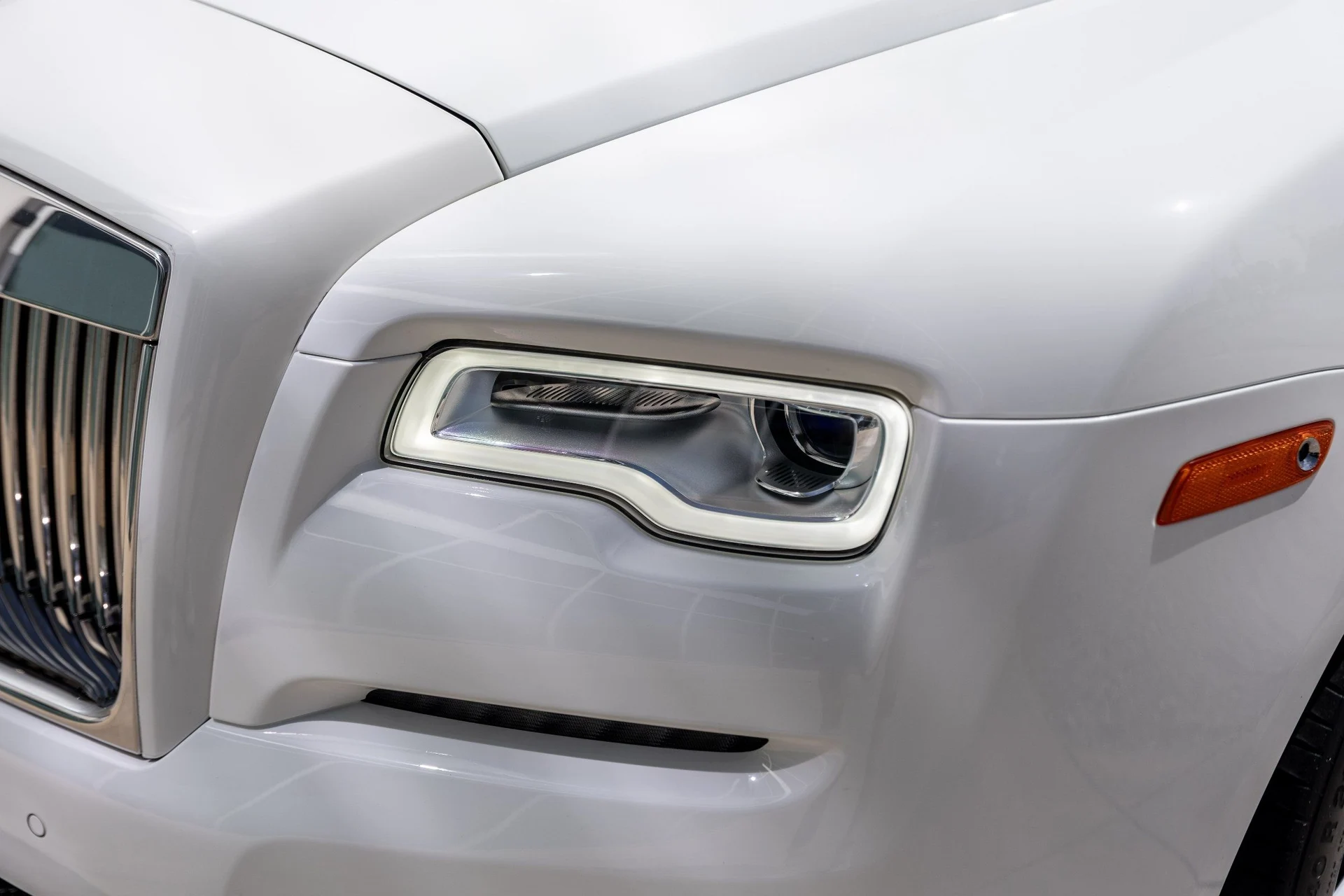 mph023_2842453171_Hi_Tech_Luxury_Imports_LLC_SCA_666_D50_HU_107224_image_23_b3ca4642c7