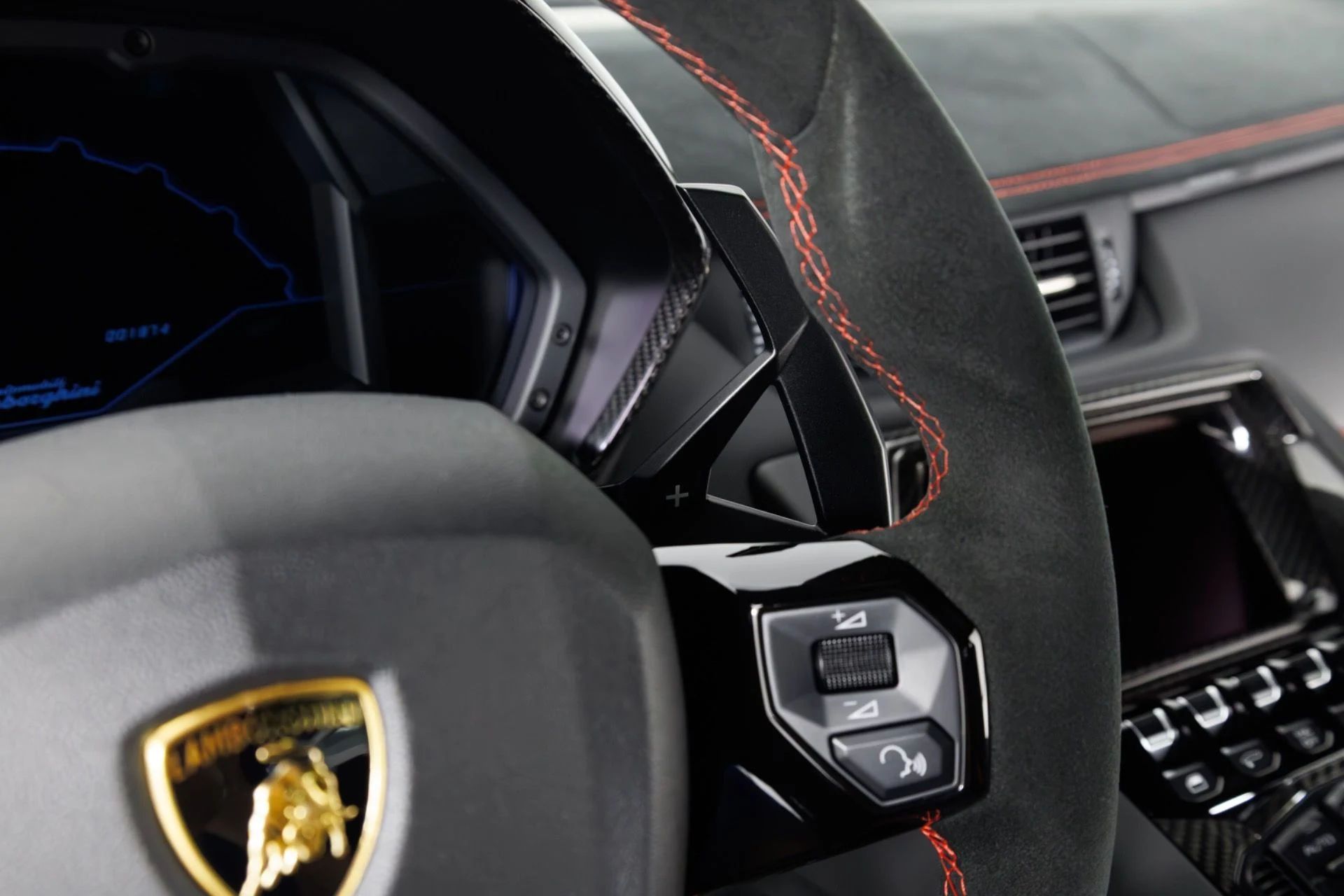 mph023_2842804529_Used_2016_Lamborghini_Aventador_LP_750_4_Superveloce_1779992498_07d1bd0f95