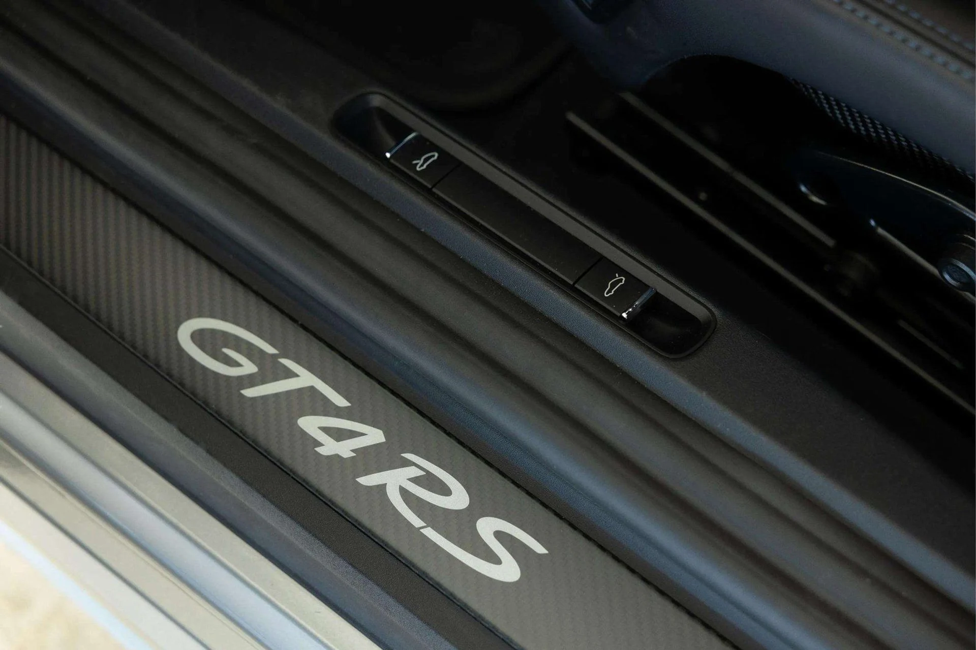 mph023_2843543814_image_24_8f6f9f3bd4