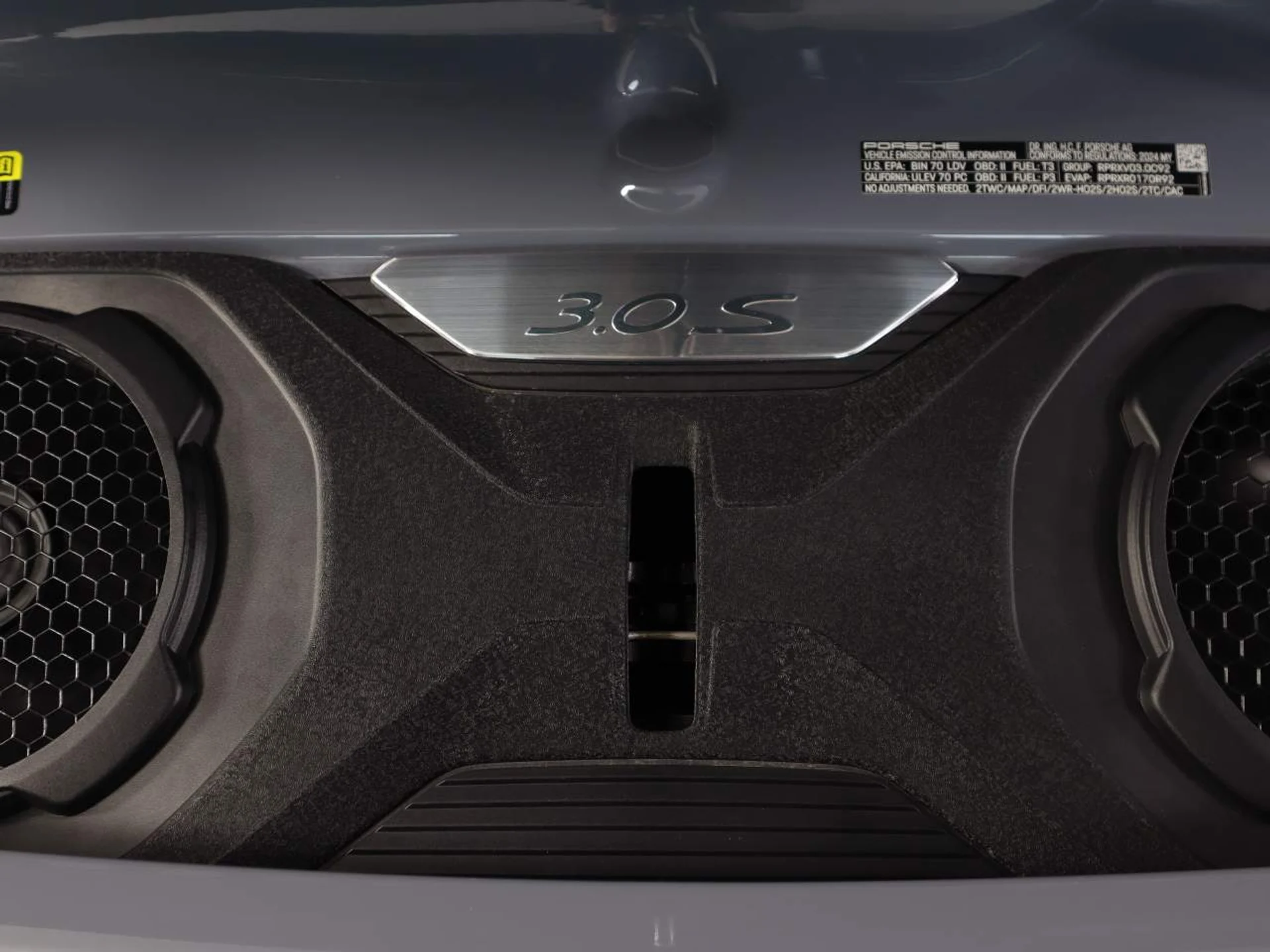 mph023_2845741373_ceba959d897cb45c856e89ce549b1863_f5782e9d3a