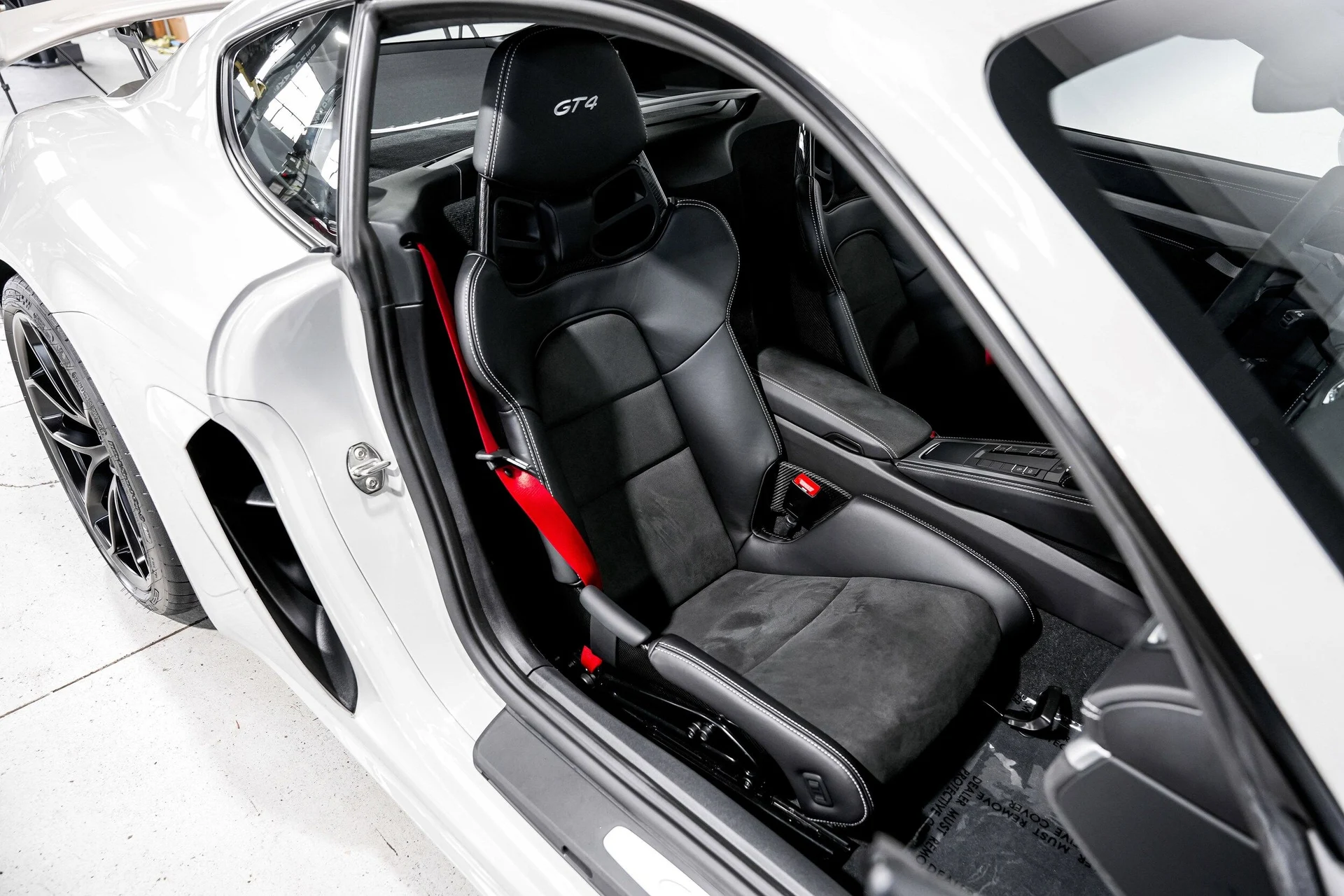 mph023_2850091393_32a6a5f1ac3d1b971e6dc4b2ee76702ax_00174d4357