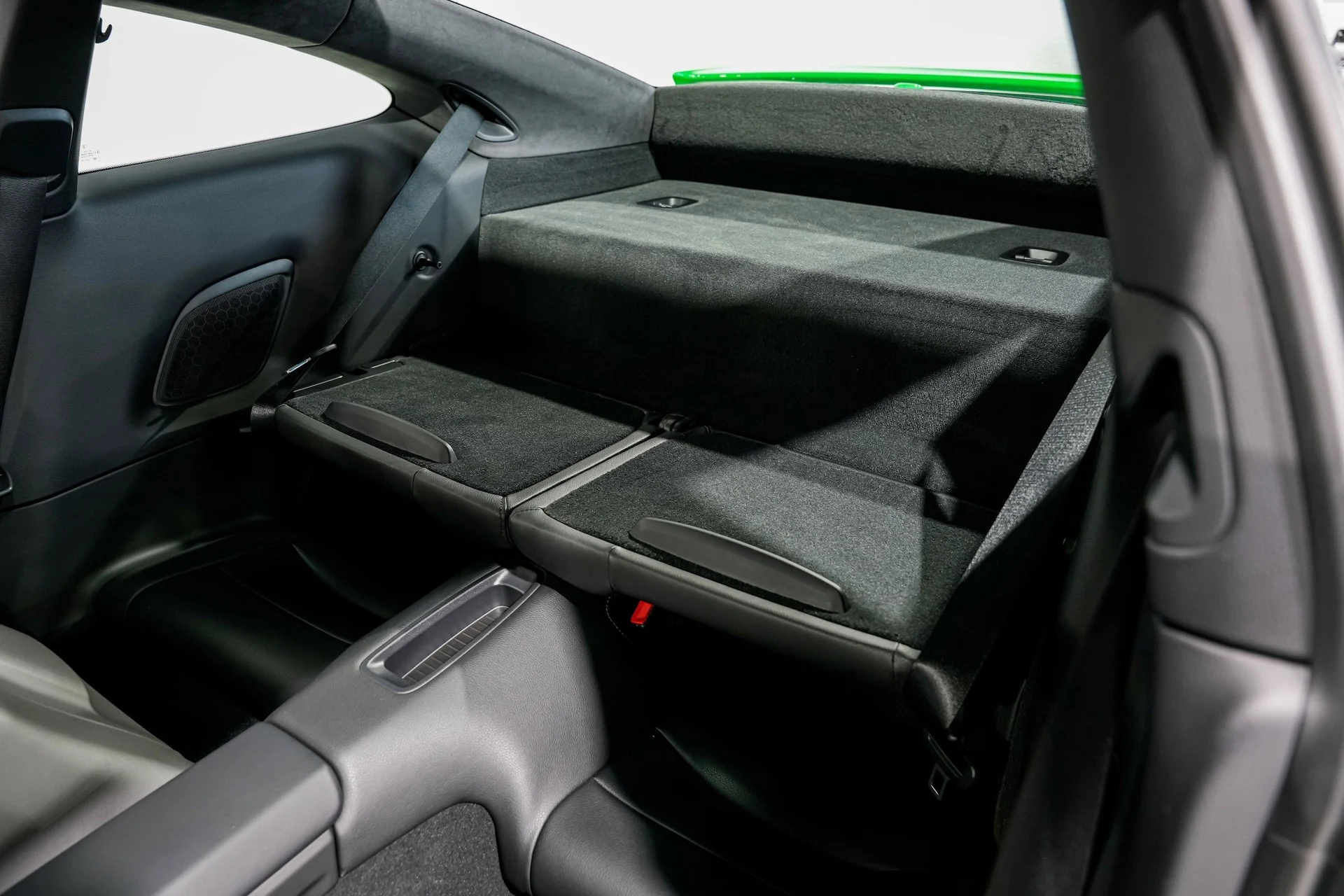 mph023_2855991358_cf4699b189918870afa1c66881b576a6x_a37a5525d3