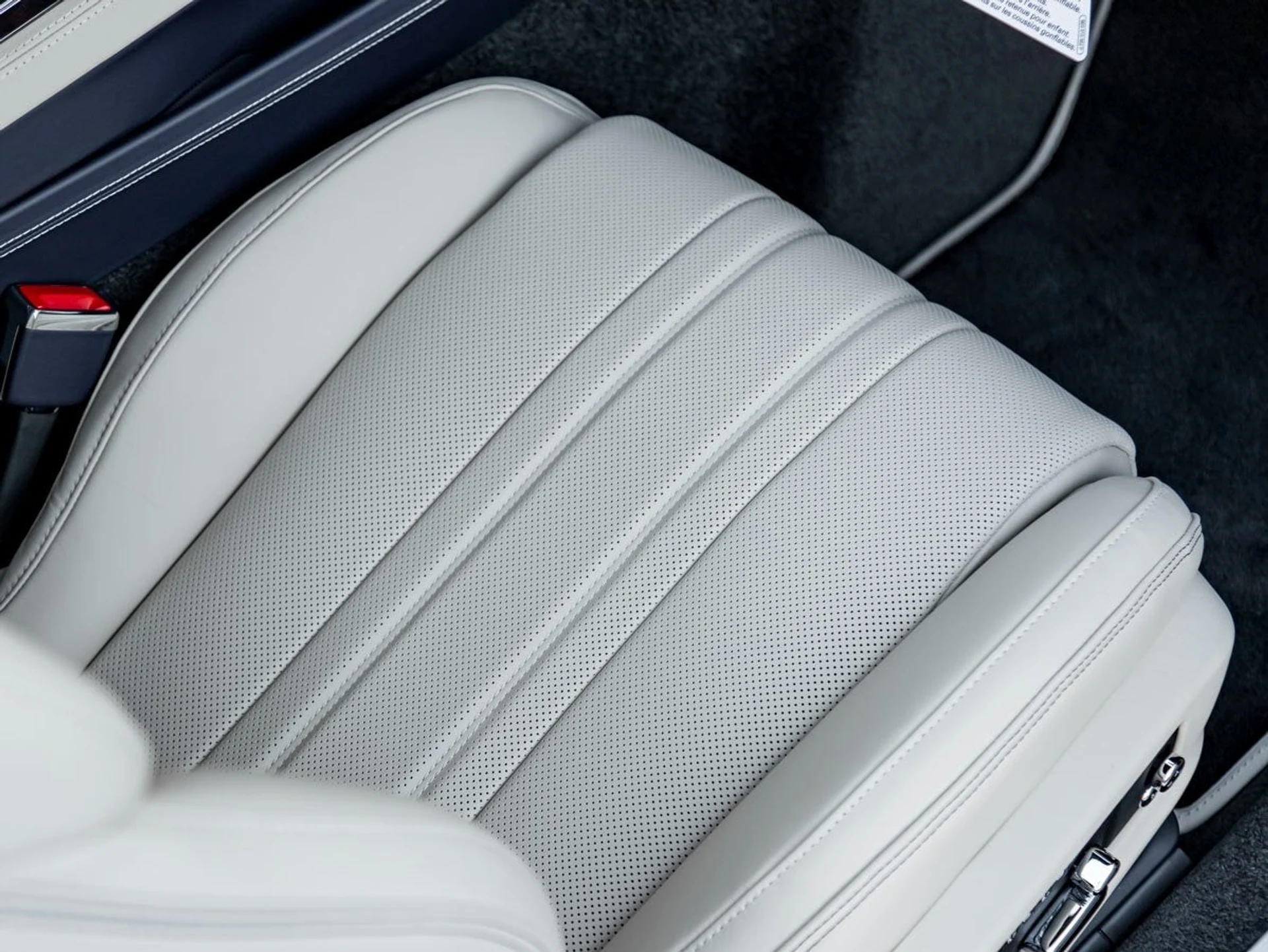 mph023_2858225250_24_97dbe09a42