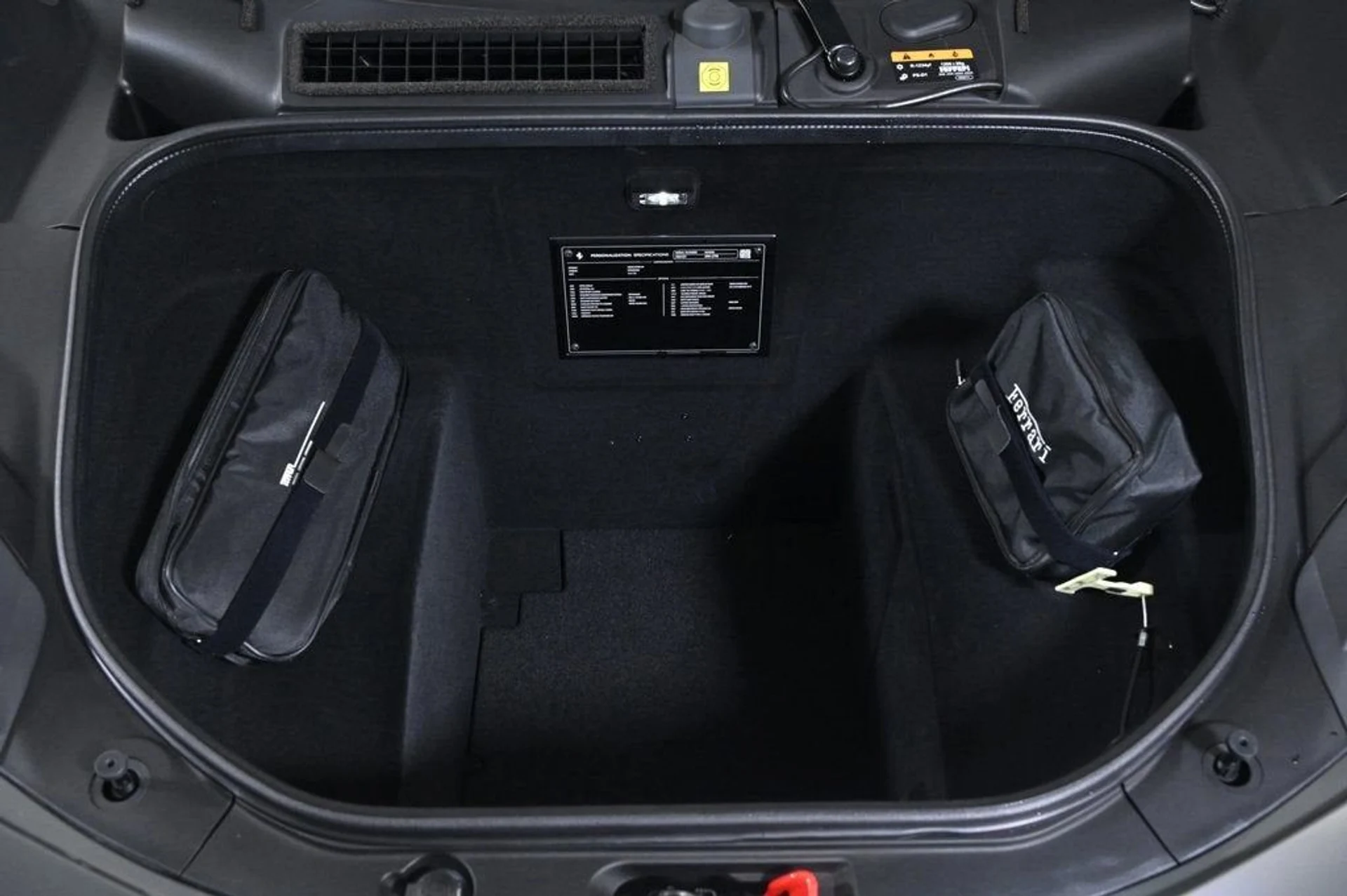 mph023_2866475335_2a4f2c6dee884c45a25d80f29ab9a70e_de7c393bc6