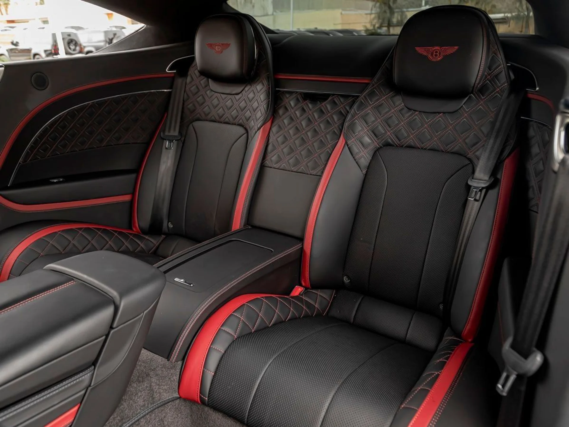 mph023_2867573752_24_7aee7634b8