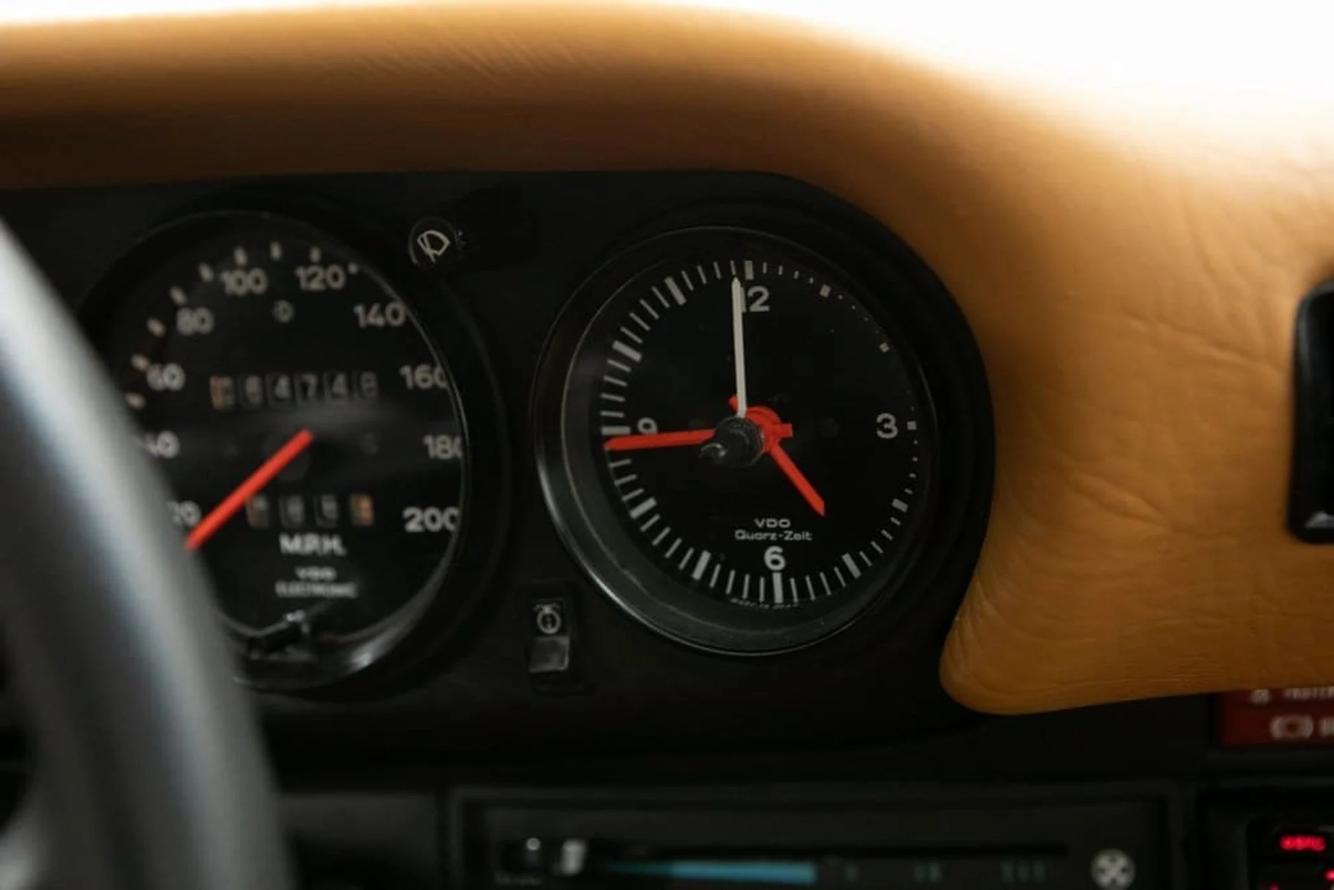 mph023_2872513779_b9ada9ac8ae98a2863ab1c4d6ff8fbbdx_a76f99777f