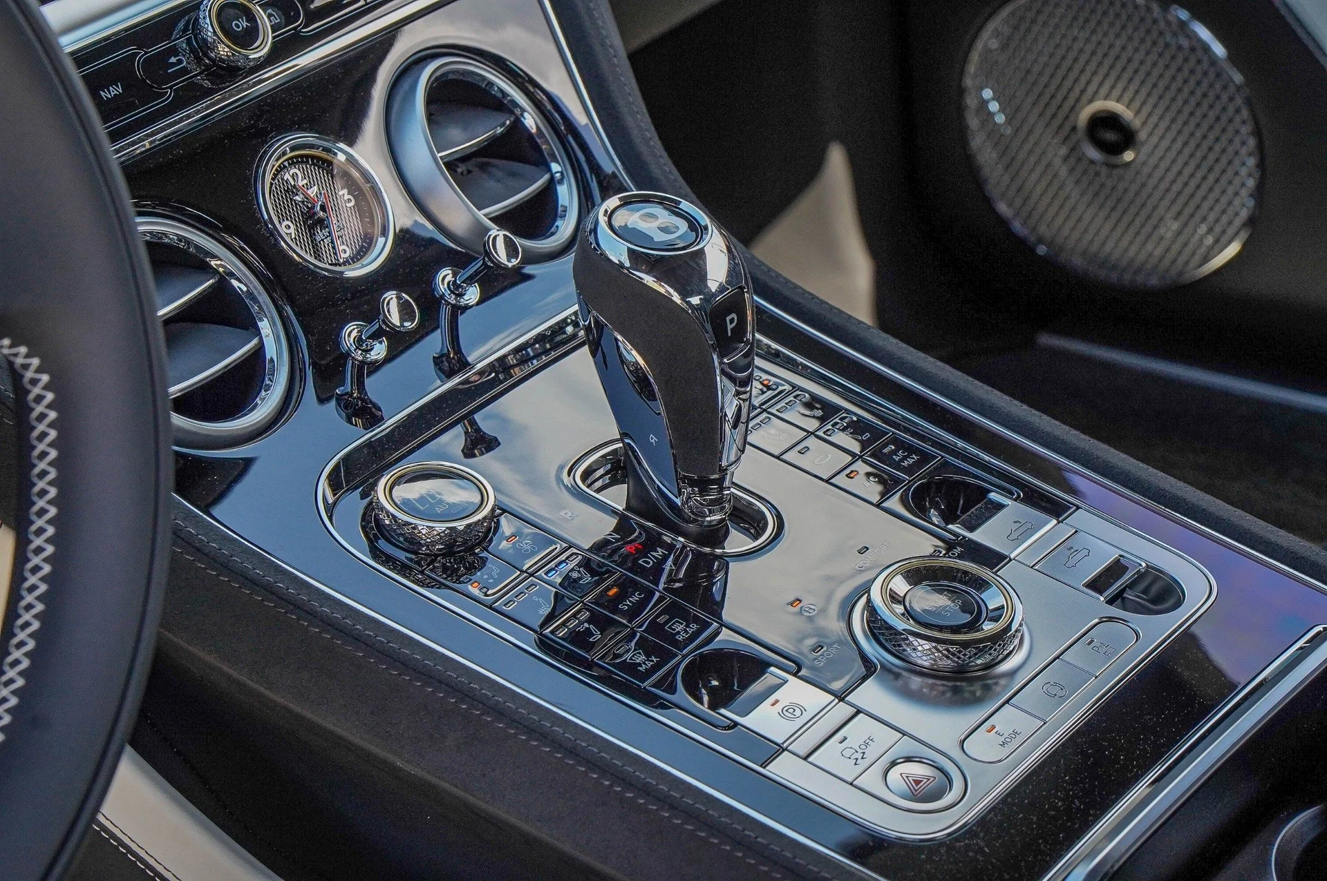 mph023_2880335226_Hi_Tech_Luxury_Imports_LLC_SCBDR_4_ZG_4_SC_020836_image_23_dac1b8c9fd