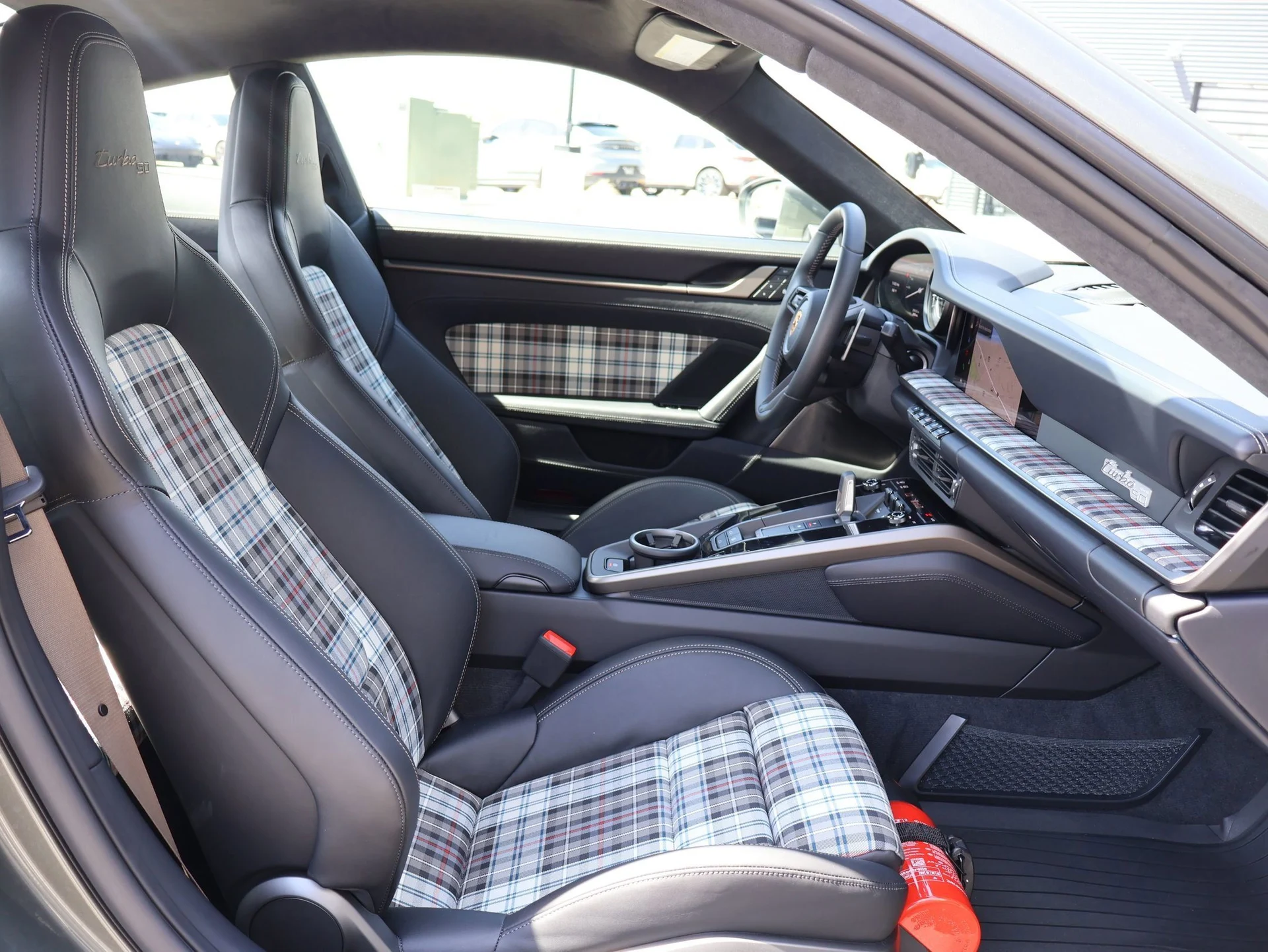 mph023_2881000311_5f40de27a0c0f9e69fda0292838bddb2_611524d3fa