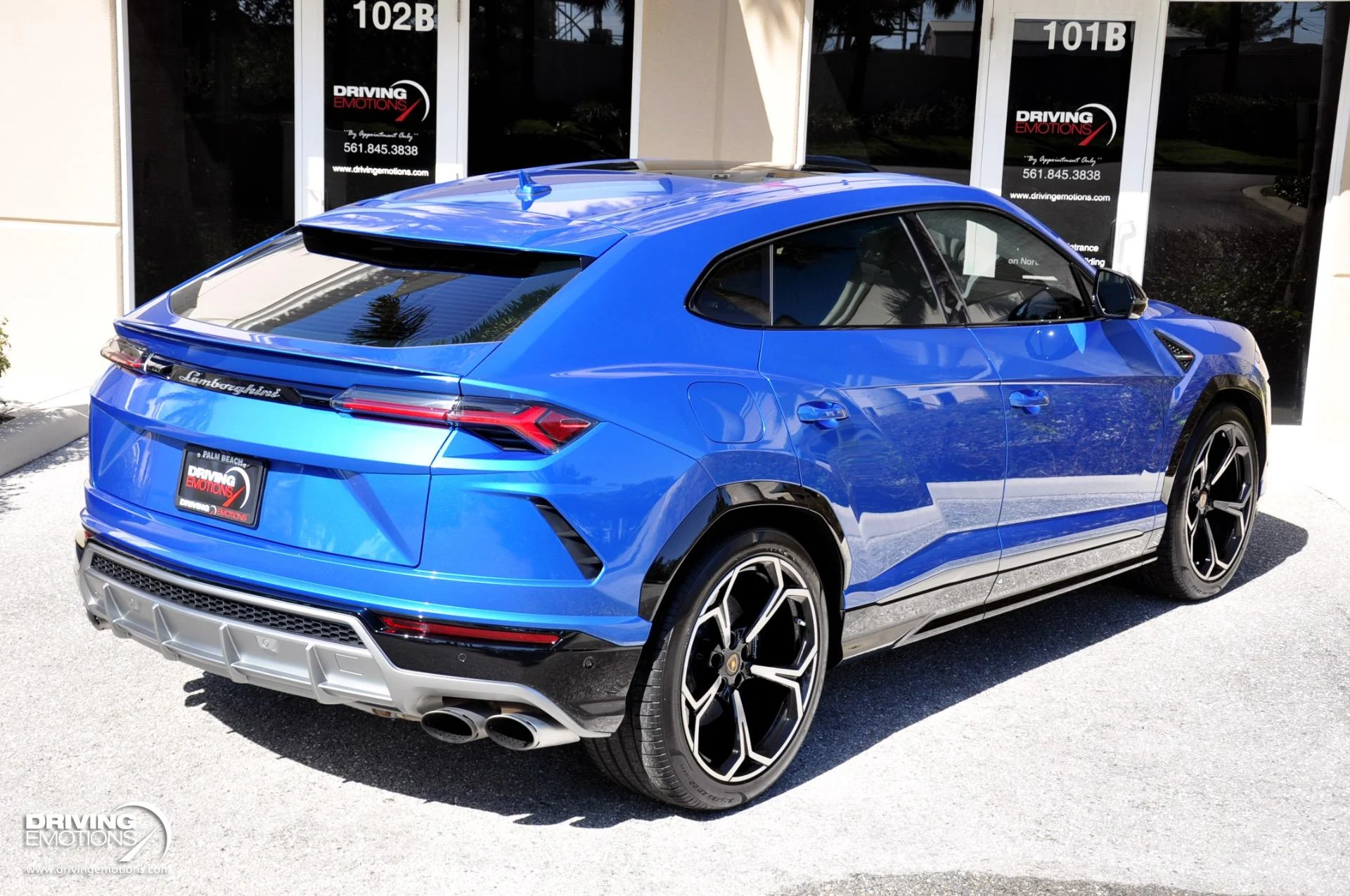 mph023_2897664006_801_p24_l_413eb0b701