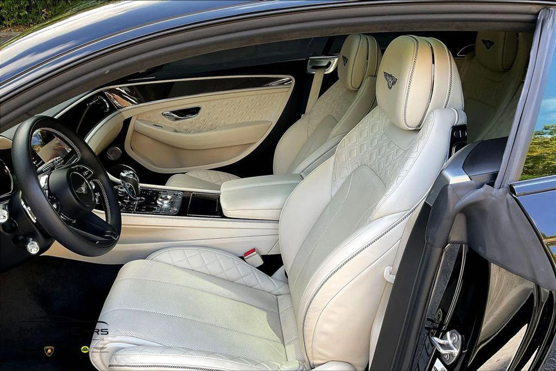 mph023_2907544873_p_A_Rg_4g_H_Ny_Uvgji6_WNU_6_Sp_Vrk_269884c390