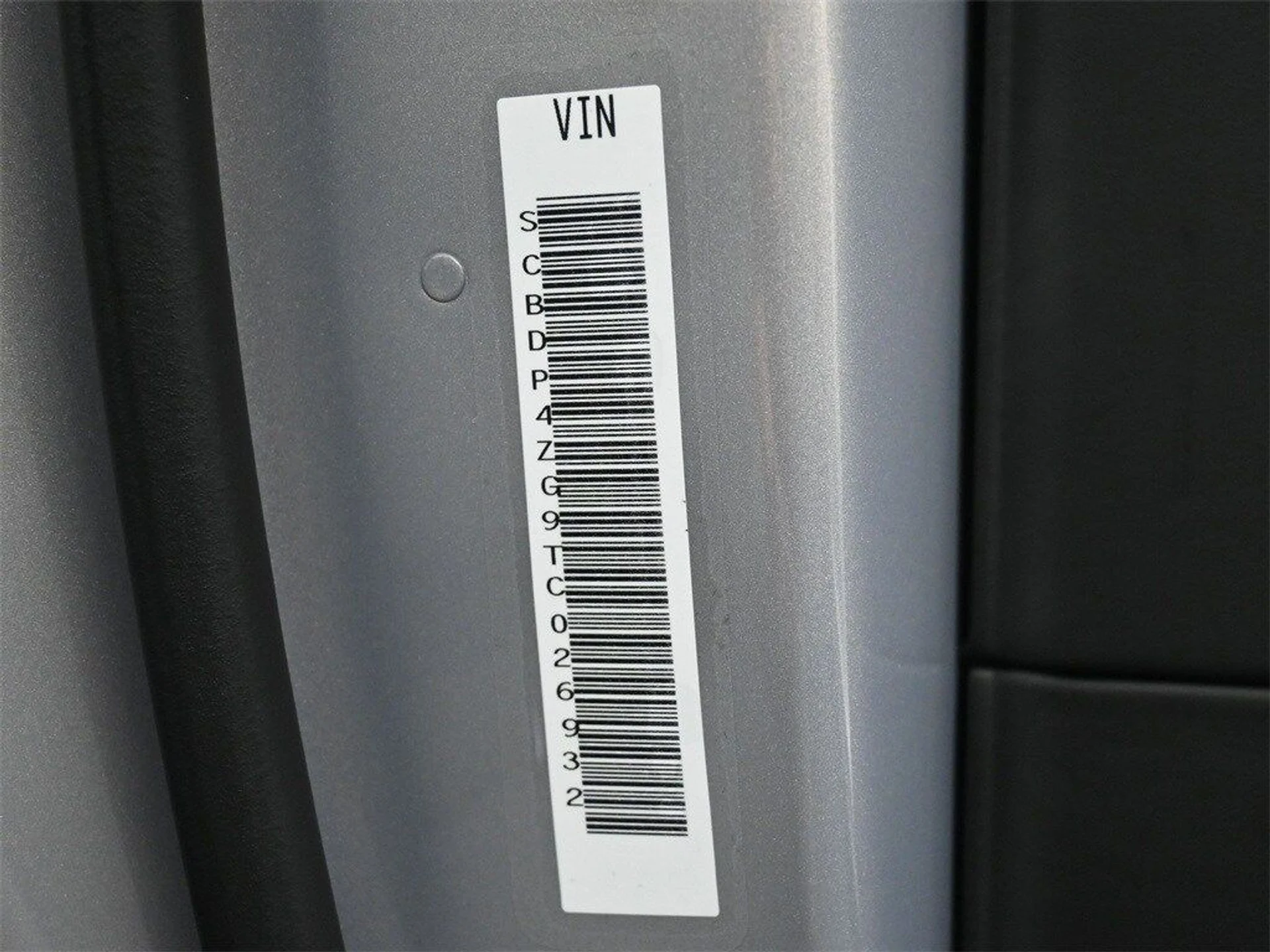 mph023_2907925427_4ed6827d649bc032607174502a57adcfx_eb73d3f3c5