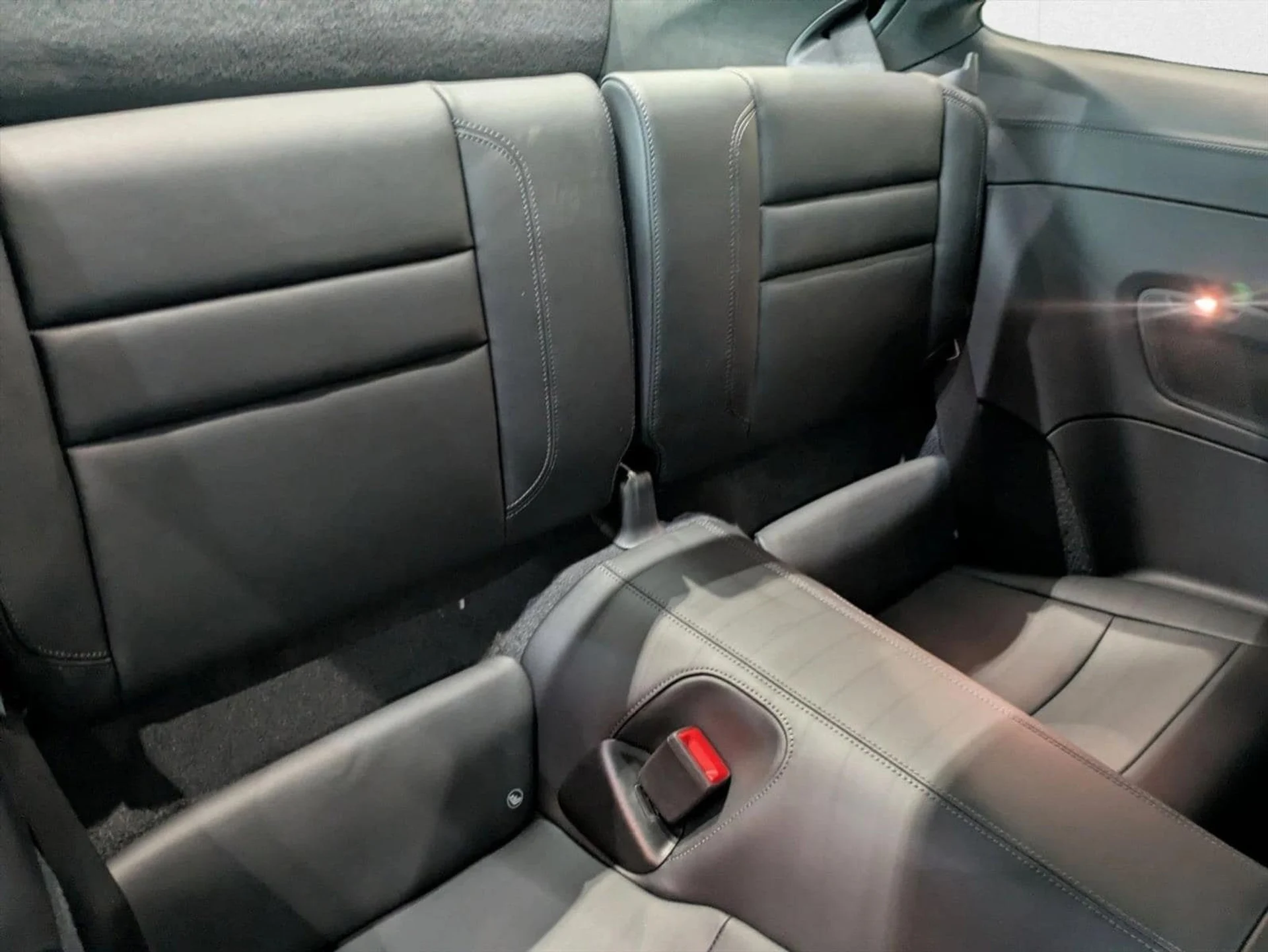 mph023_2908069034_d266b8553d8e7f5213fcfc664b9cf9dfx_bc5b5f8492