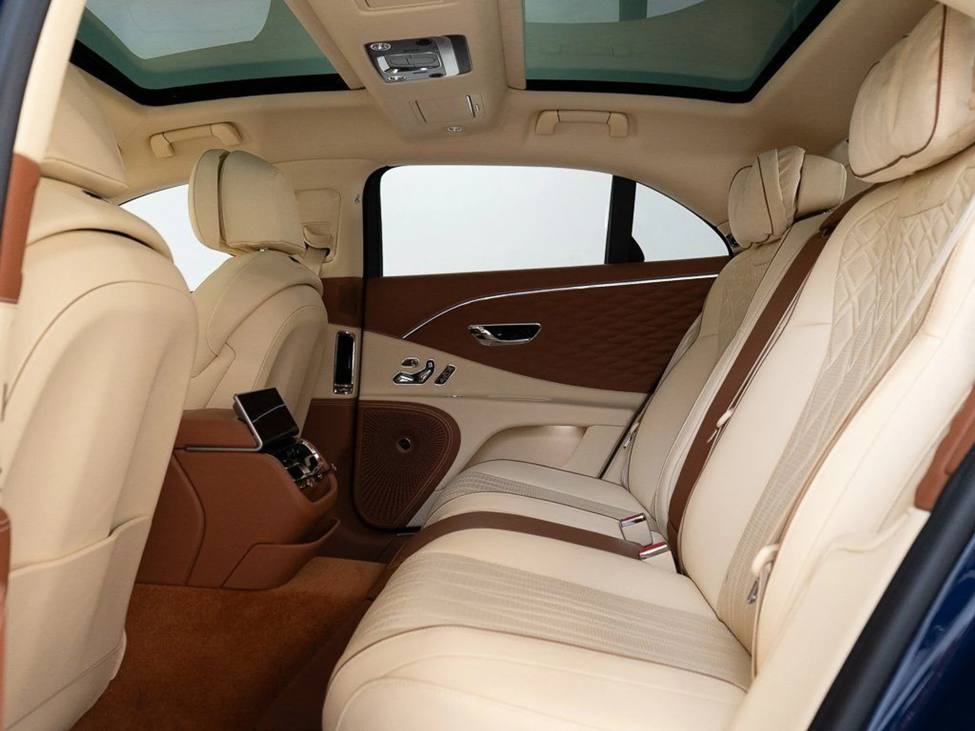 mph023_292028069_05f061526d5557b9fc709fd3e8302bb7_7f8d2b64ba