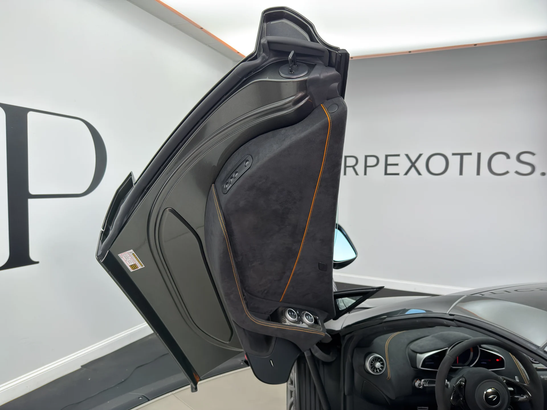 mph023_2924360200_RPA_3754_interior_001_d9ee8585f7