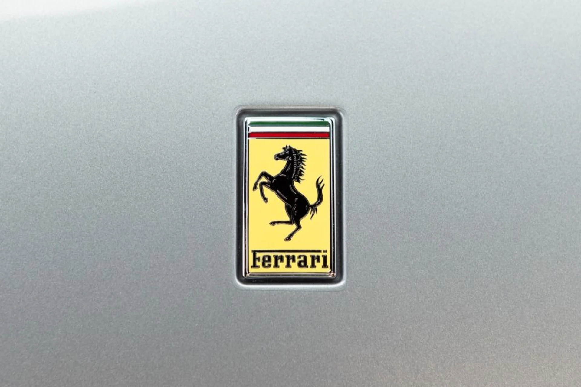 mph023_2926996121_Used_2019_Ferrari_Portofino_993c1663dd