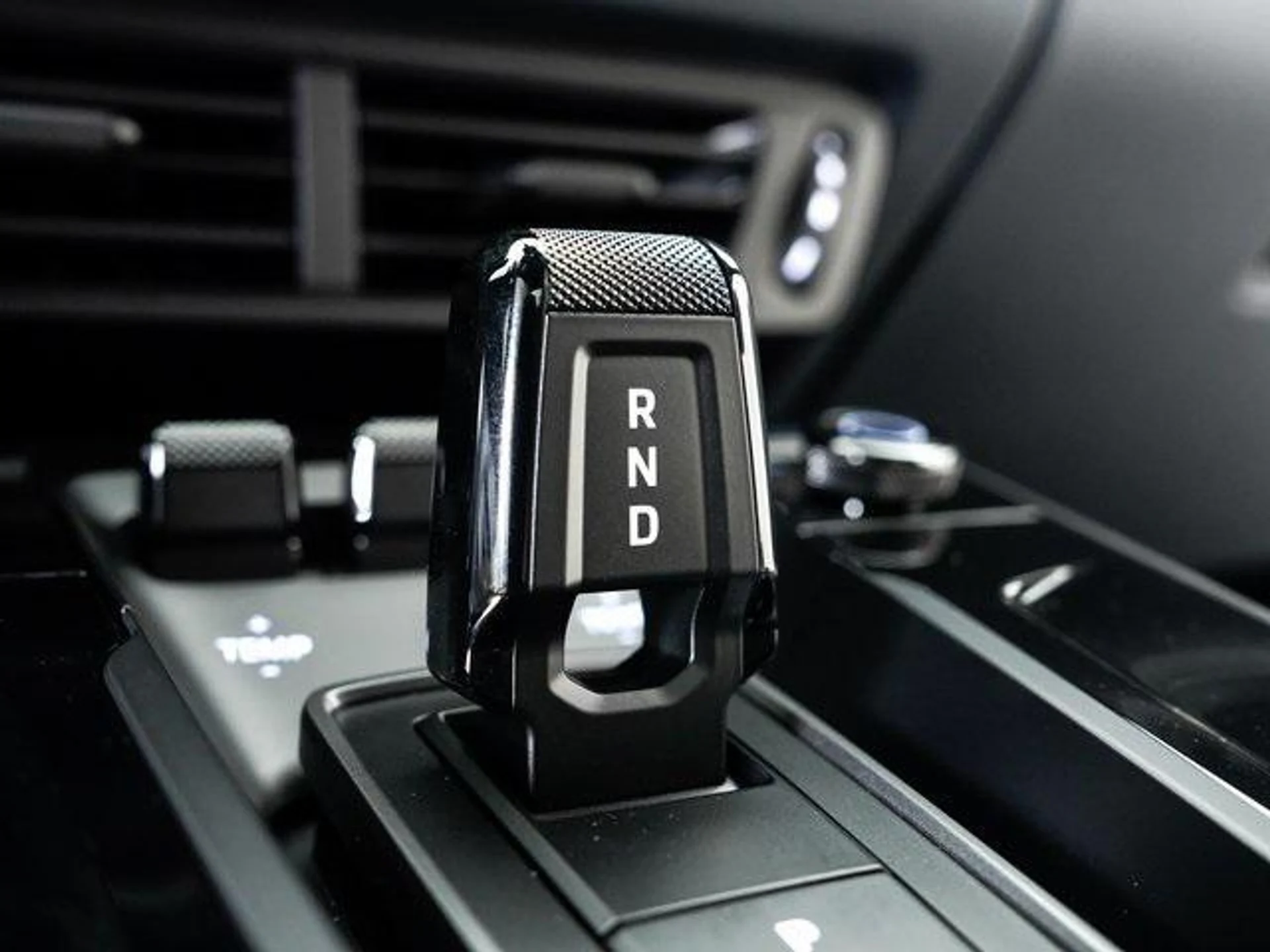 mph023_2938367196_a2_NL_6h_Sn507_Vm_S_Xy_Dw_Sc6_Ln_Zgxk_edd6d1b817