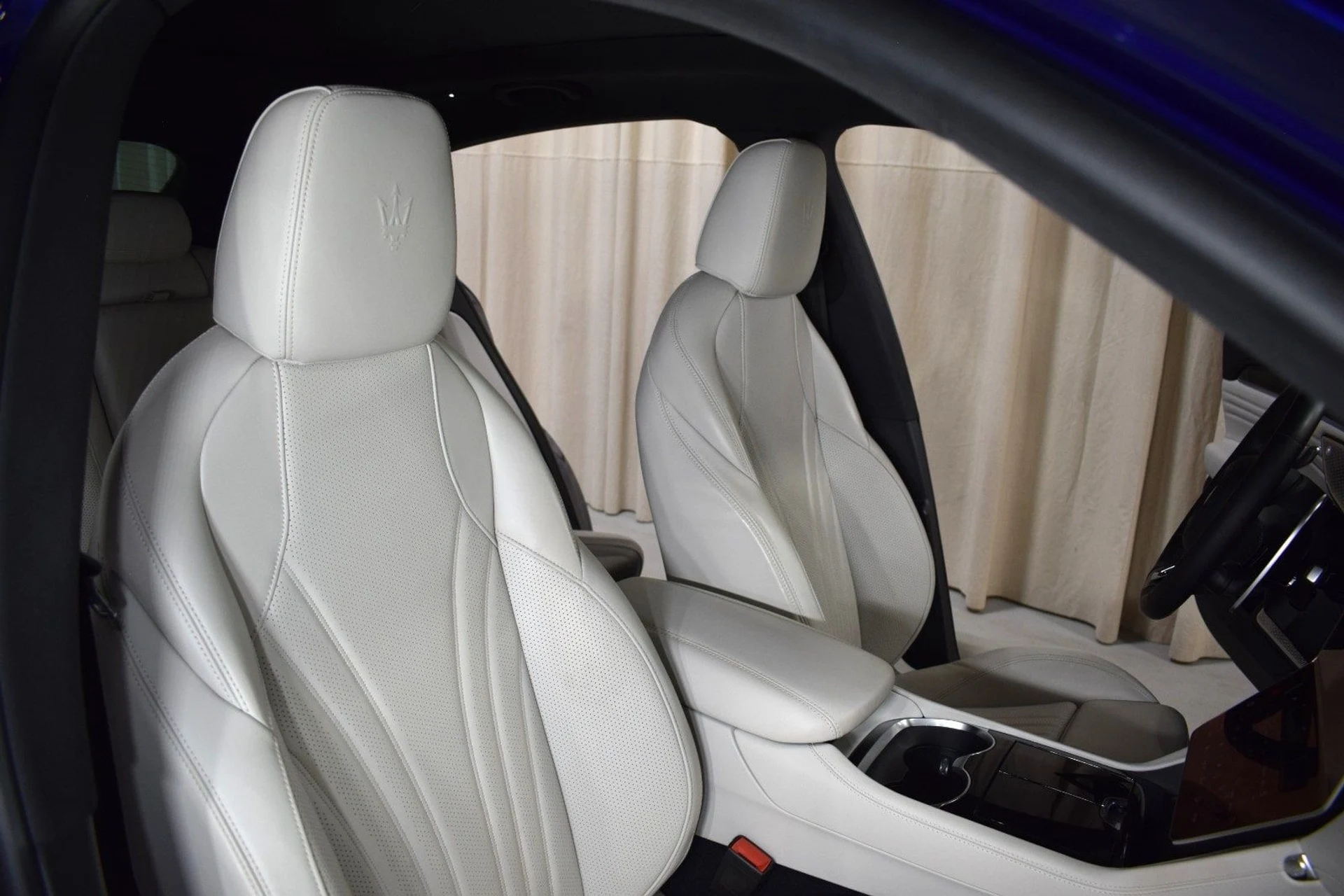 mph023_2946483626_672476d253eda17c526df2ca7589e92bx_cb8f10eed1