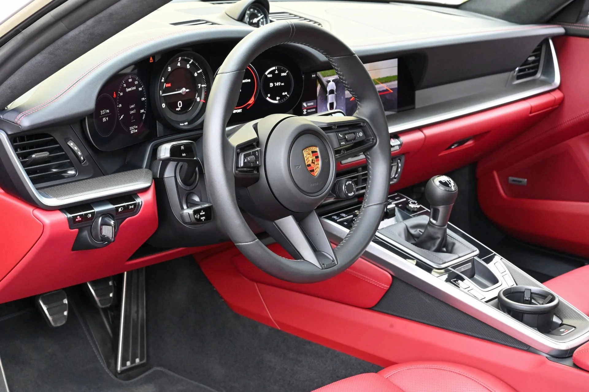 mph023_2953635272_Used_2021_Porsche_911_Carrera_S_1754403890_9edd62c788