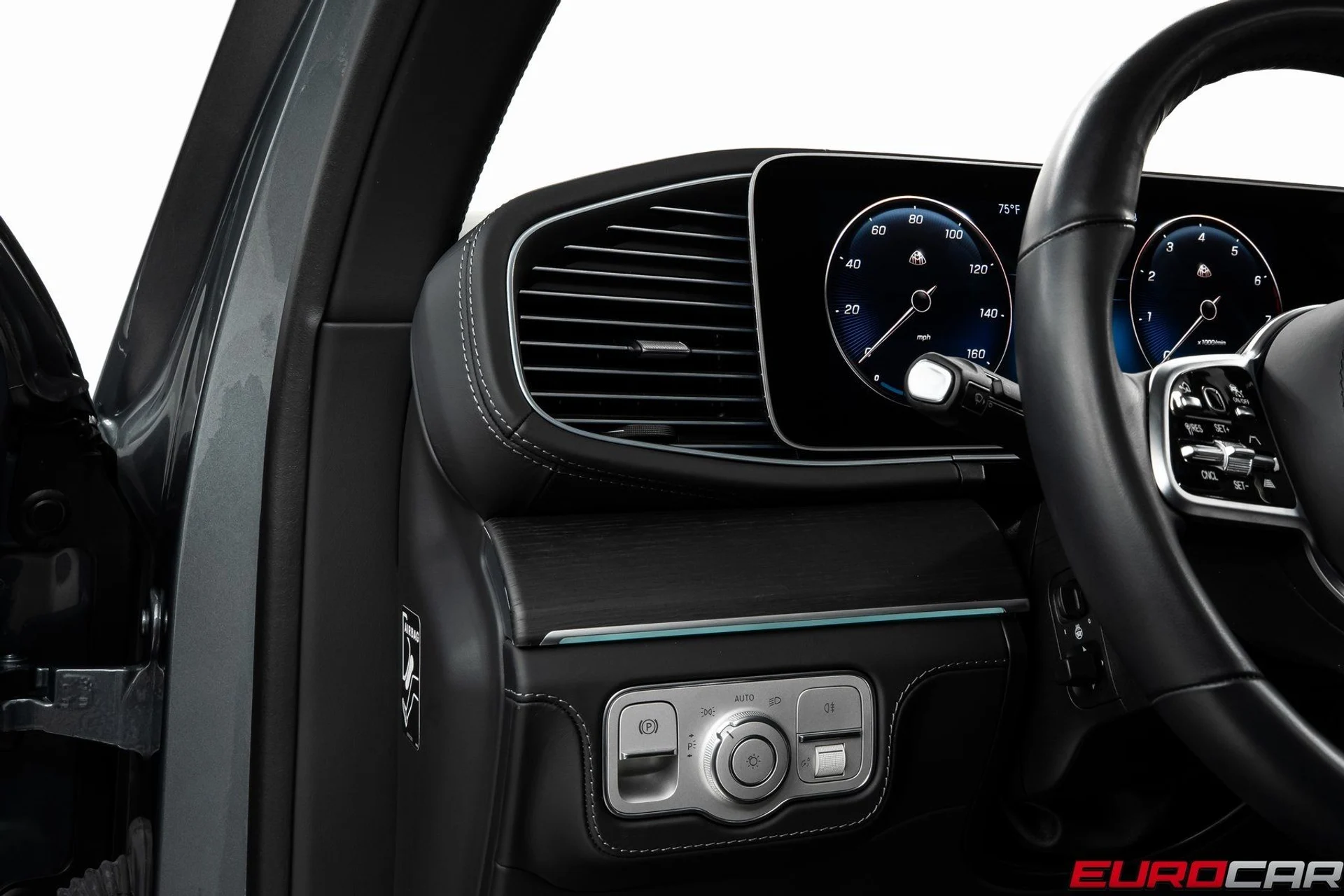 mph023_2953696484_image_24_ca53e88433