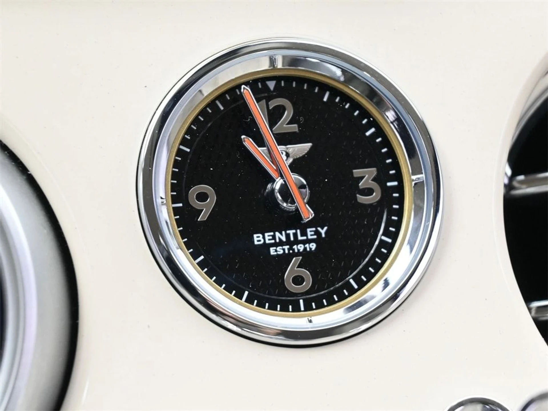 mph023_2959247428_64b8186b97b426e669931151511e65adx_5114531309