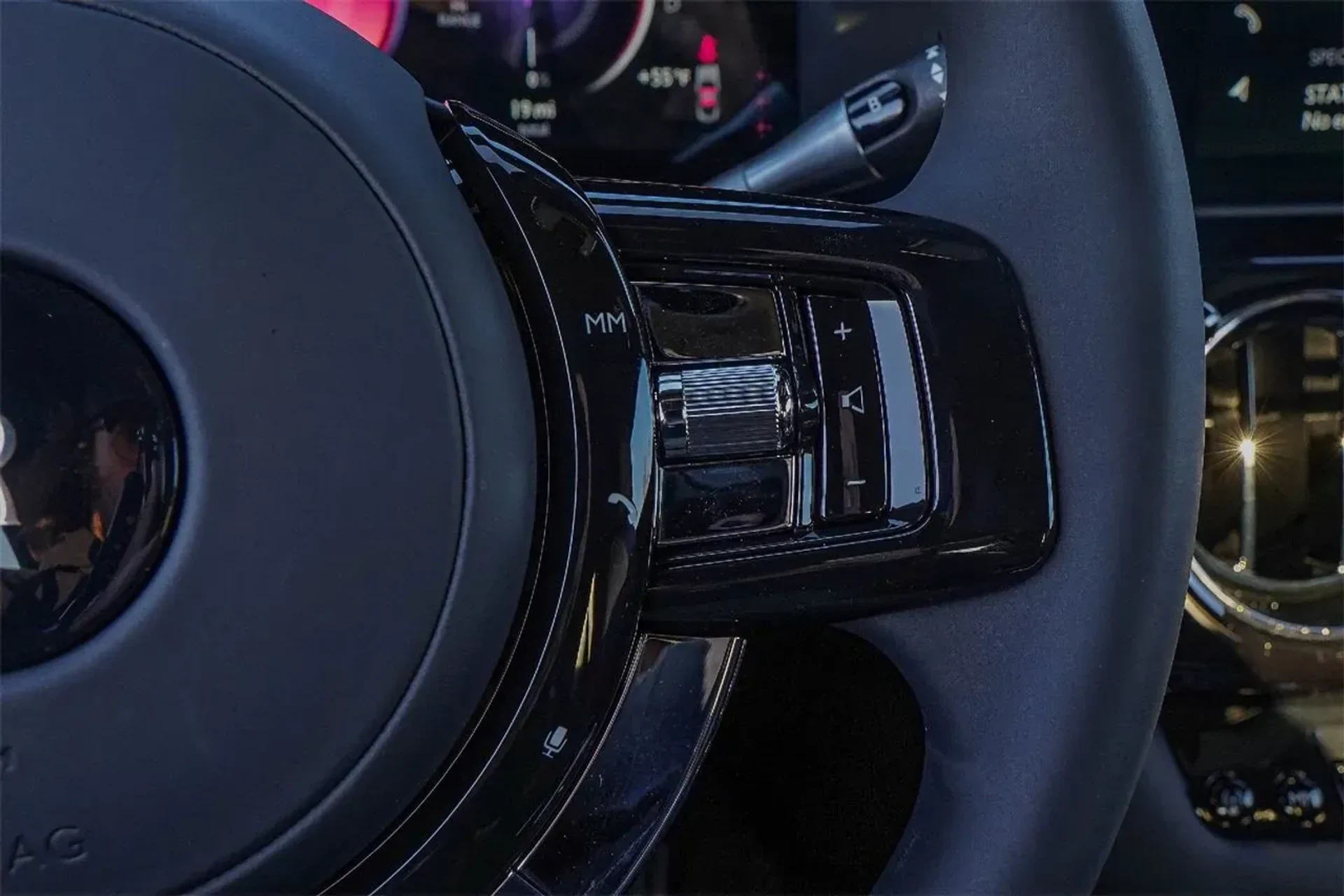 mph023_296256465_bf19d5ad999743b6843719ef9ba6a5b5_4ff6a93036