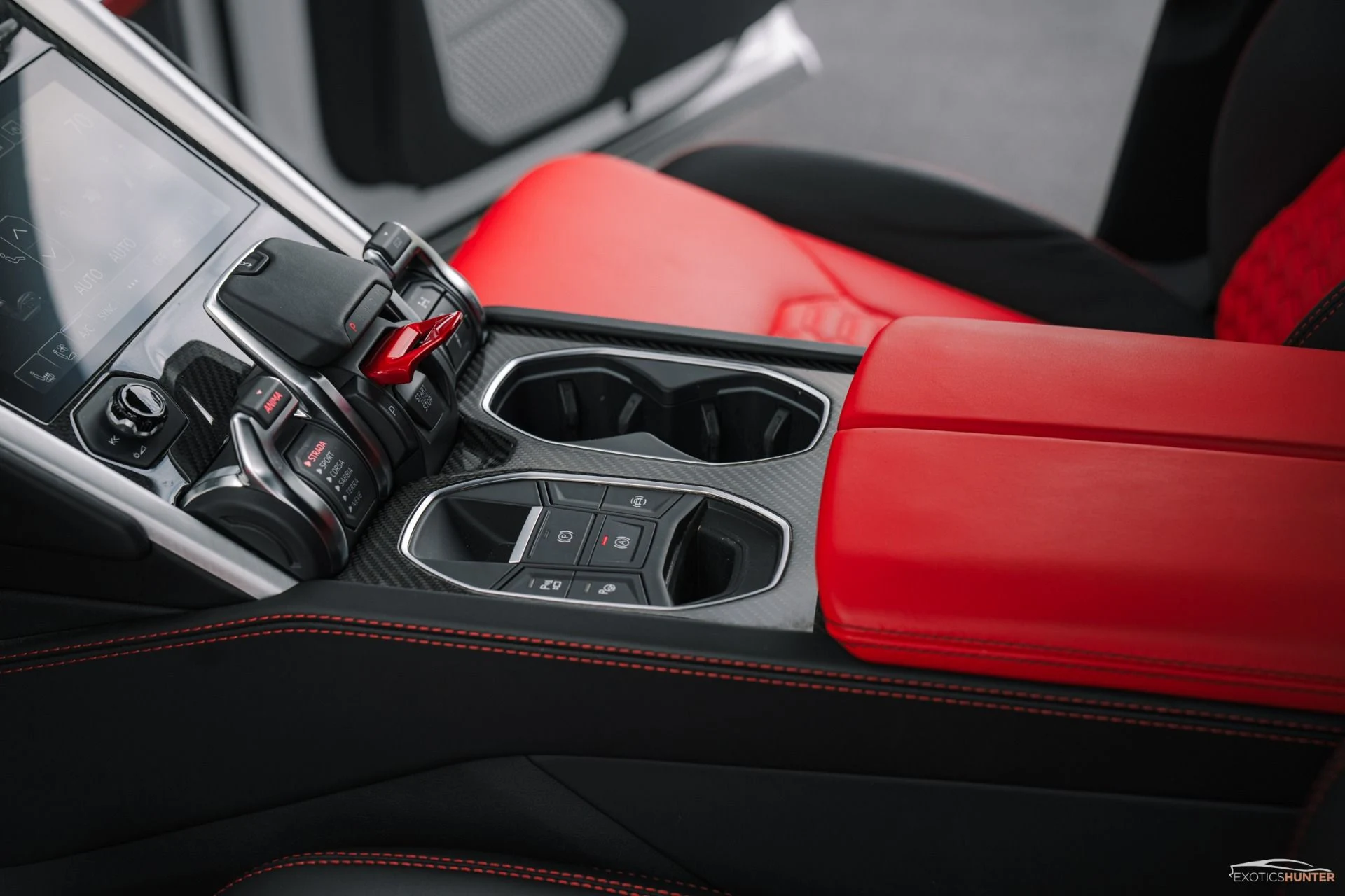 mph023_2964989608_Used_2021_Lamborghini_Urus_1762814967_c18233d53b