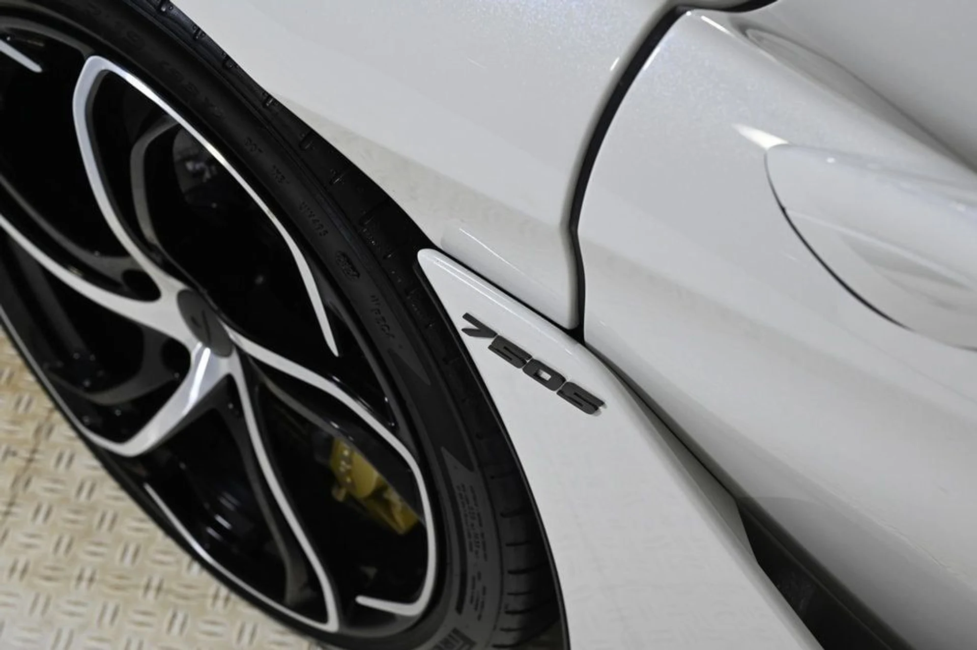 mph023_2973032692_7adf24009e334164b91a525e42ecf02b_d6b5d1f5d7