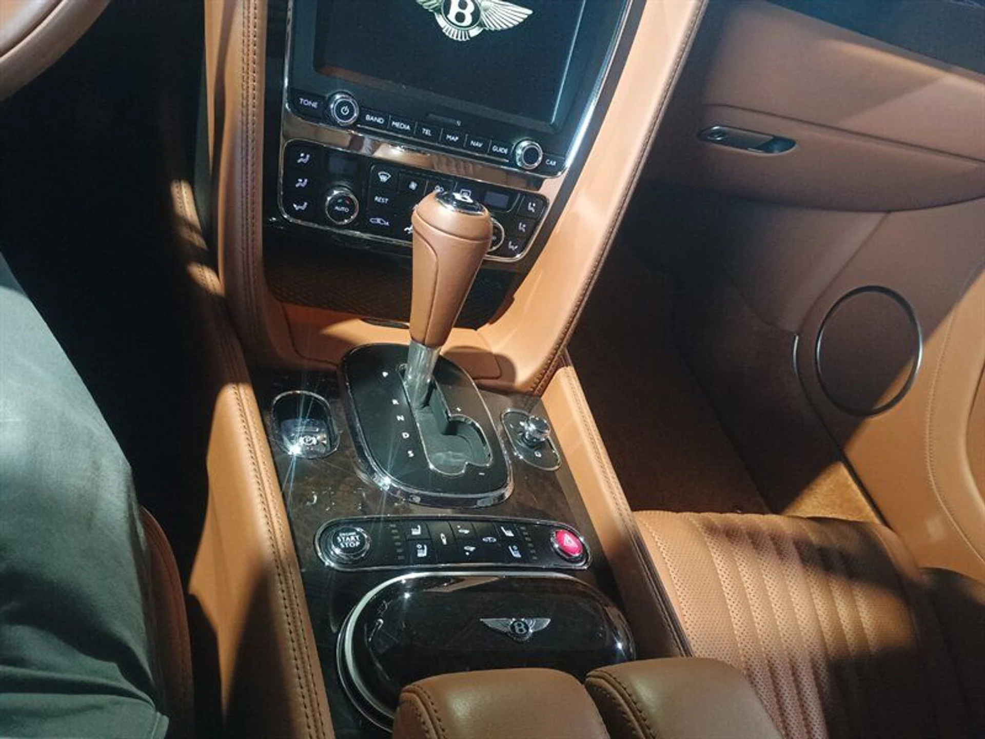 mph023_2974907546_bb0671c96d_800_77f8b84f95