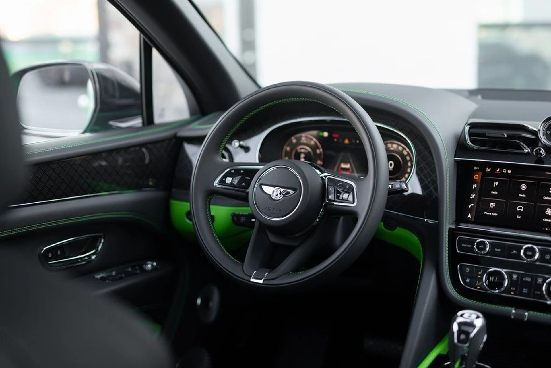 mph023_2975239182_8e3108f154248be52ec21202fb2d4c21x_1552254de9