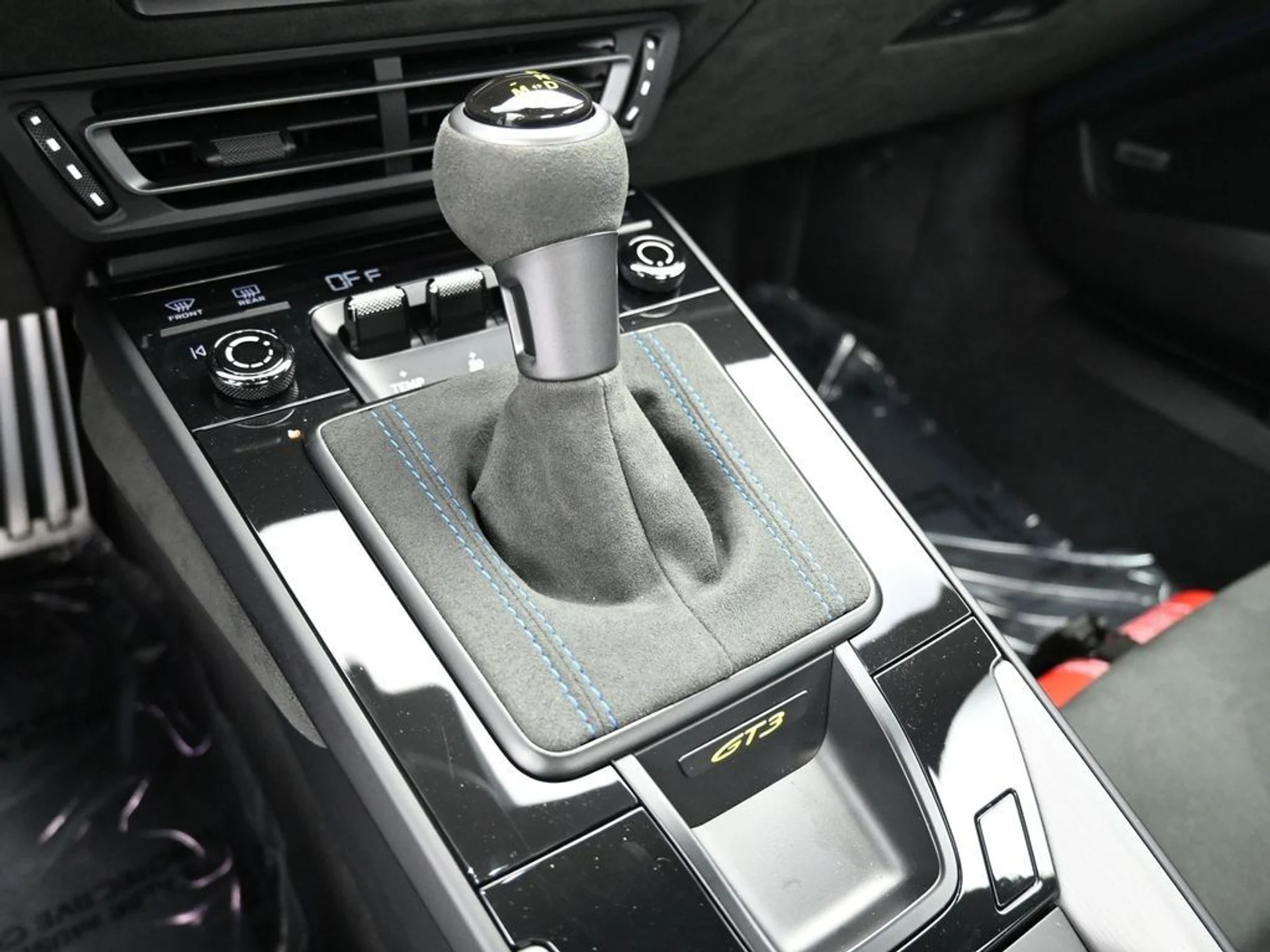 mph023_2980395051_70acd63fb5efa75f54b339cfb08c3339_20951ea9ae