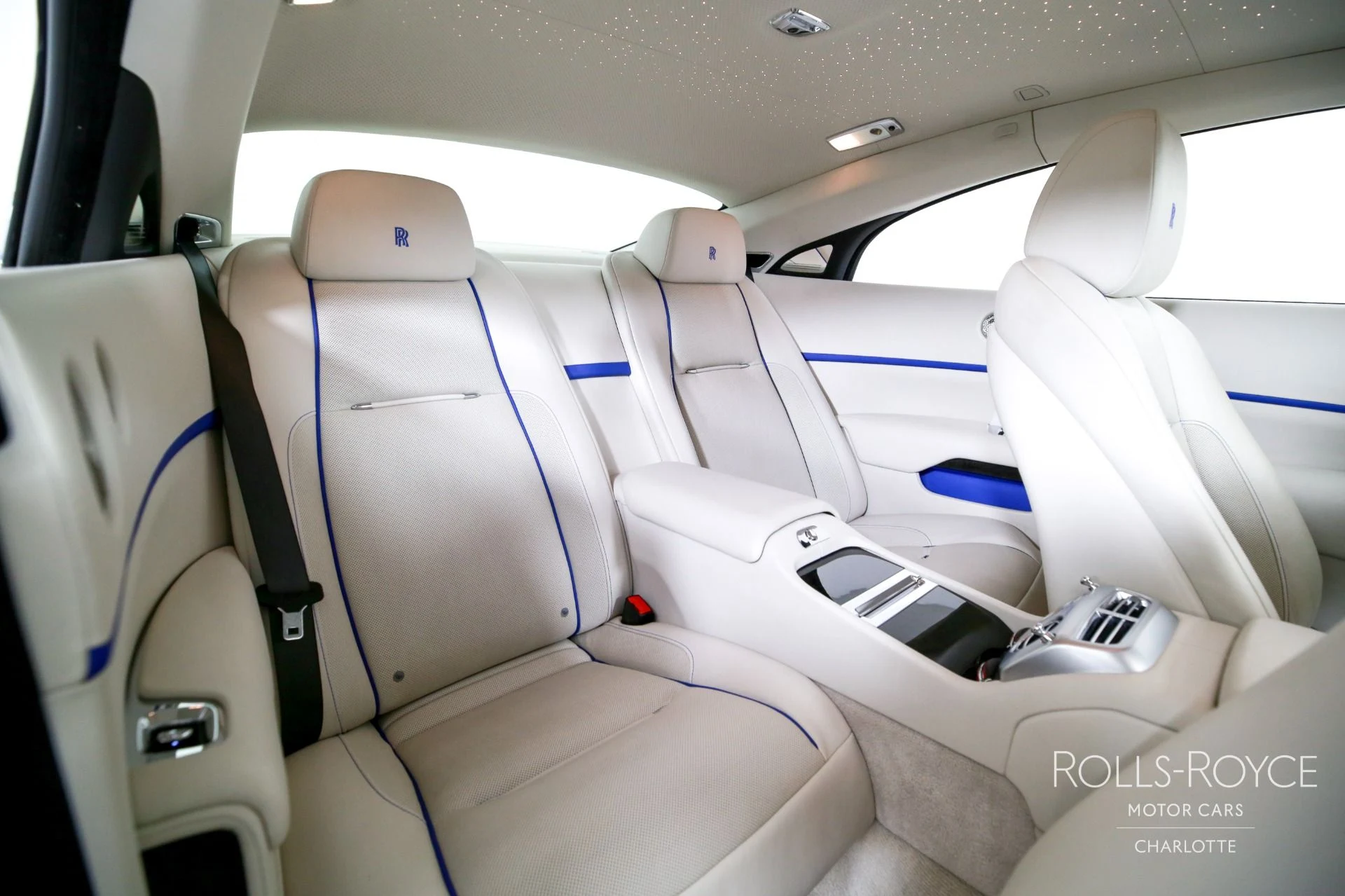 mph023_2980629496_Used_2019_Rolls_Royce_Wraith_1771362503_1d398e683f