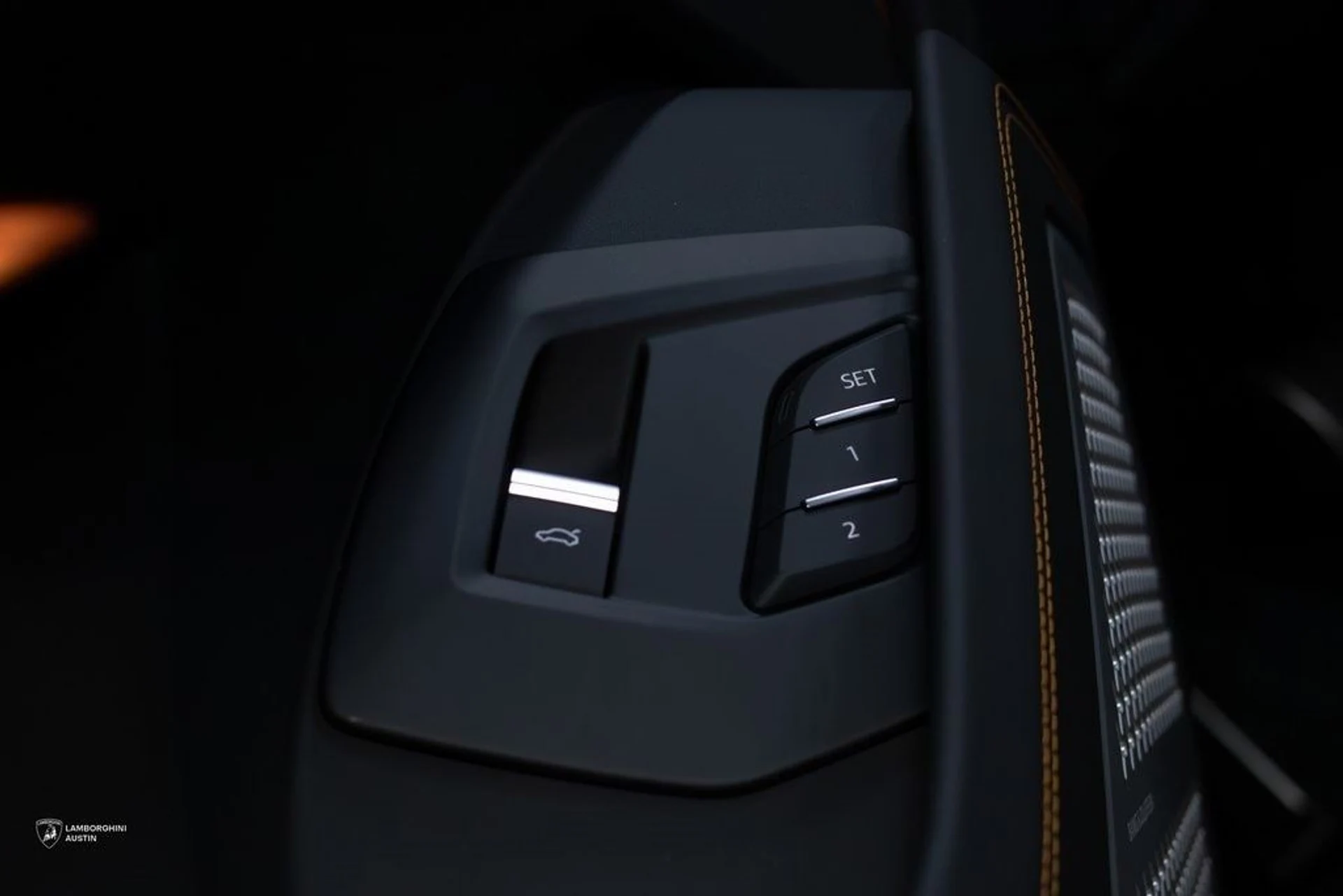 mph023_2987747313_b5ec501264f6032a88857f1853c869ccx_4e33b25335