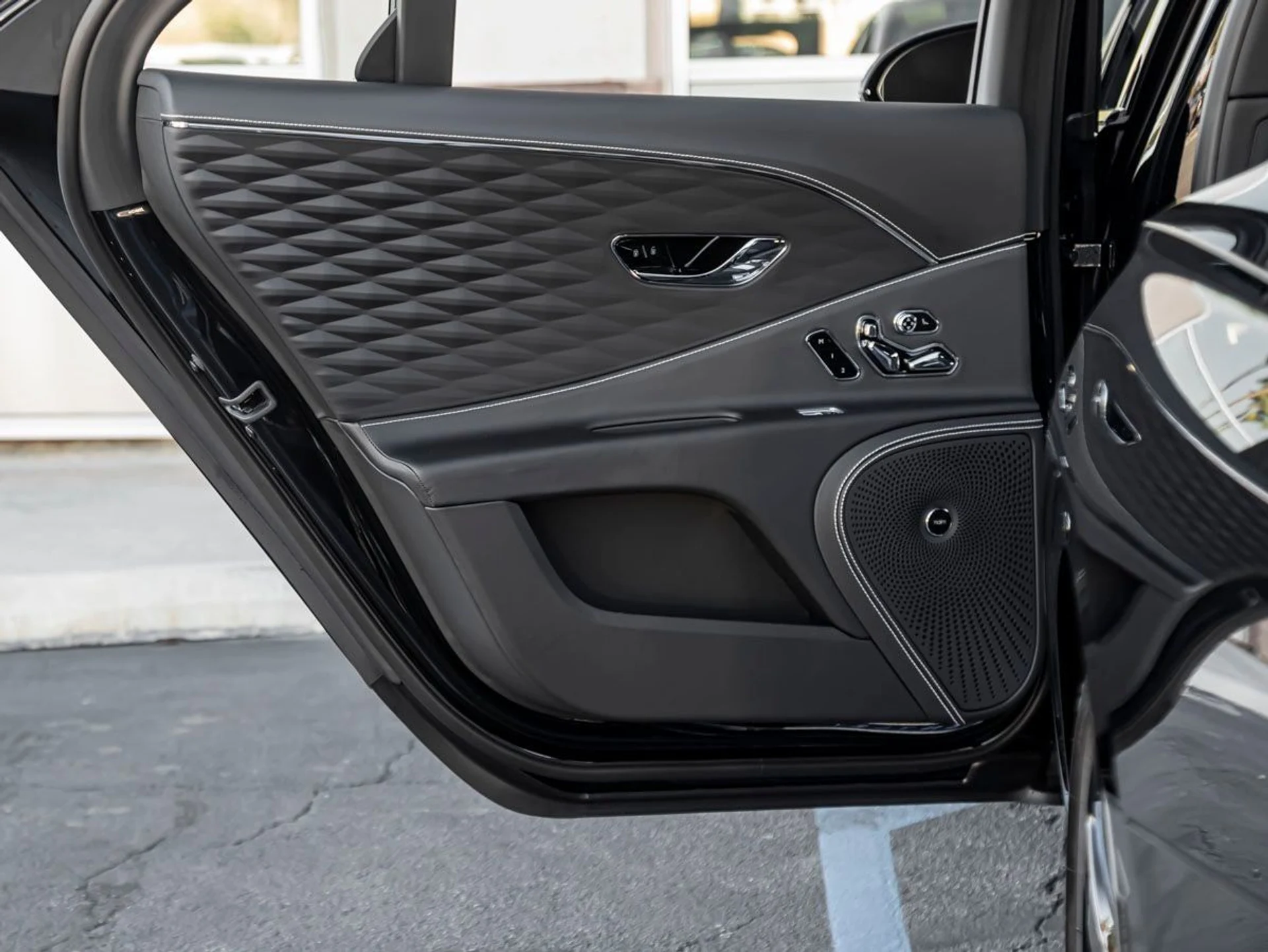 mph023_2987906894_24_163630ed16