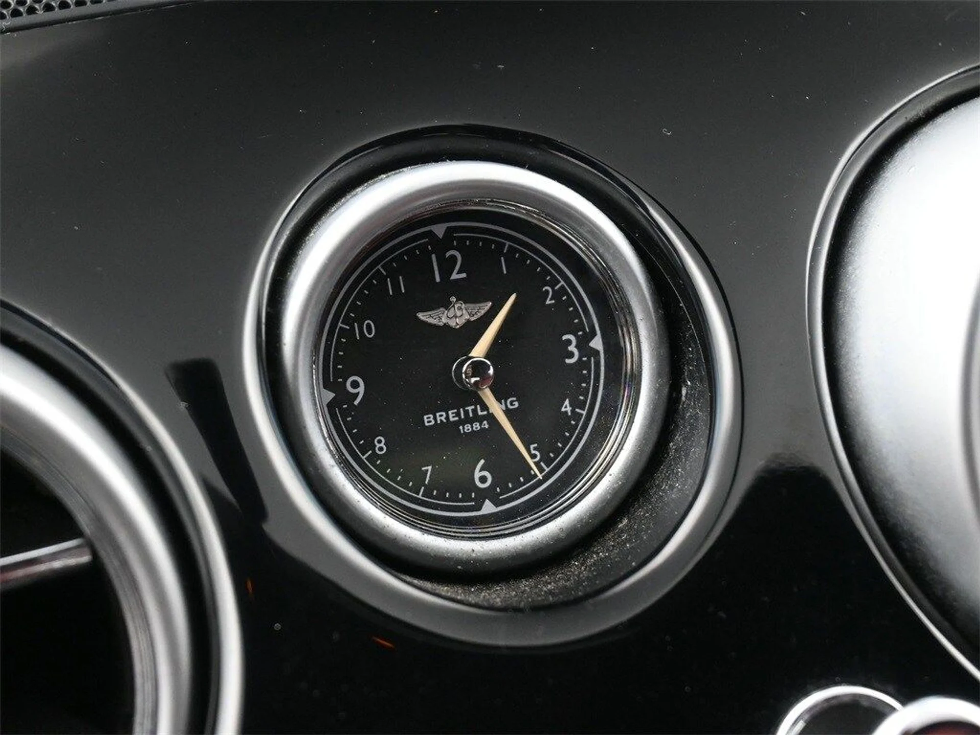 mph023_2992052444_191cfd925eb10e6808aab8fcaaebcbbdx_6ca94e48e0