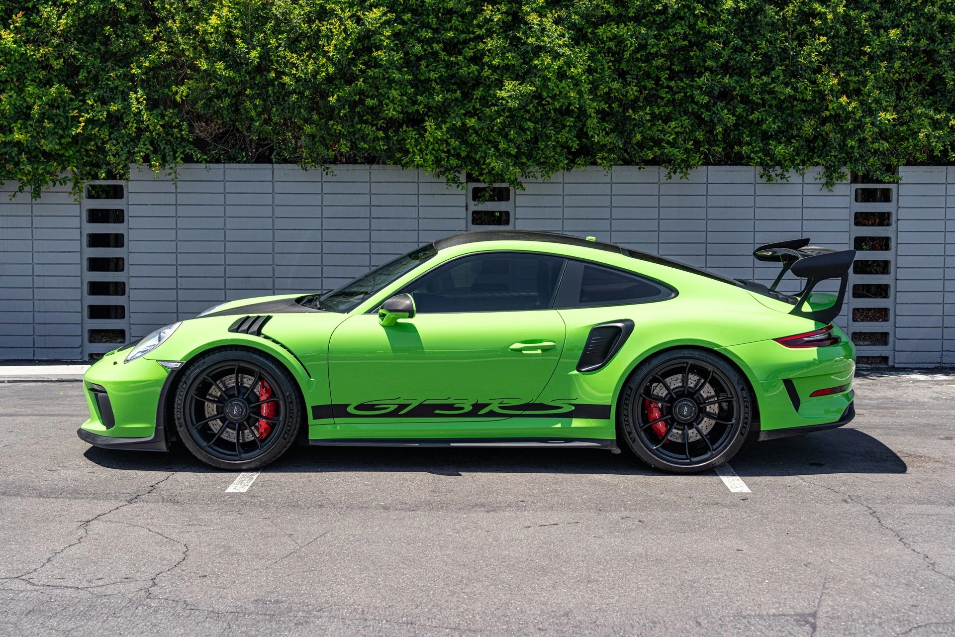 mph023_2997071116_Used_2019_Porsche_911_GT_3_RS_1754072814_c5f1f51be0
