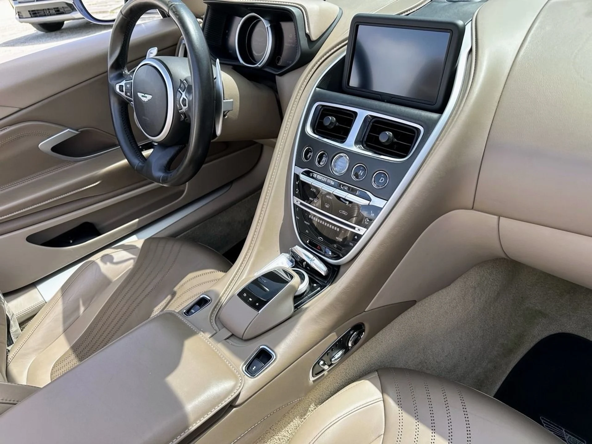 mph023_2999715838_Used_2019_Aston_Martin_DB_11_Volante_1768416506_79c4c7d6ea