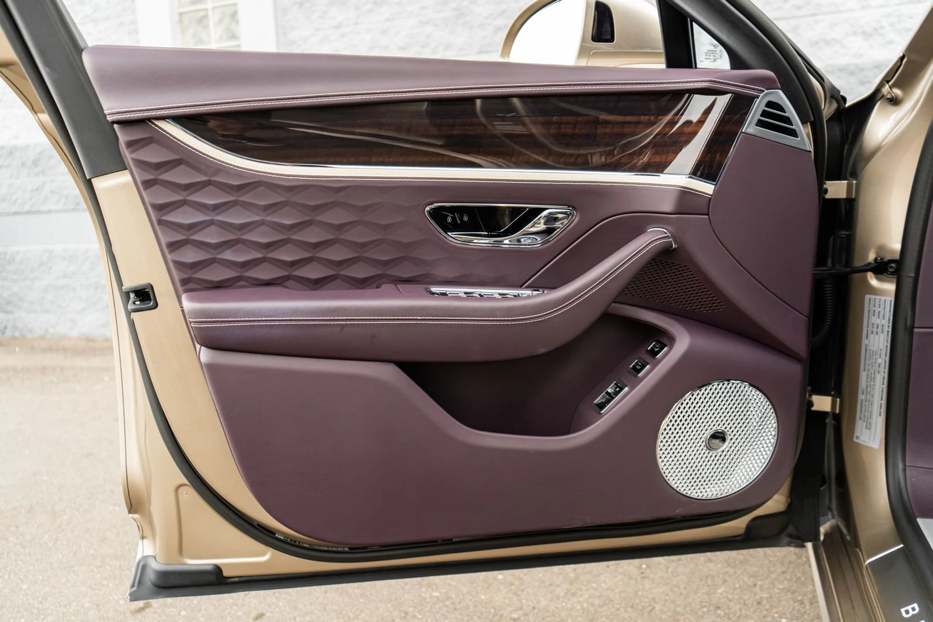 mph023_3004131321_b2ea30fb_0a28_429c_bb50_d539761fcfda_2d18a1b6c3